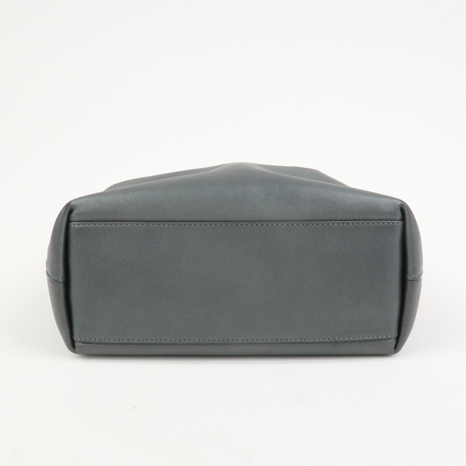 Christian Dior Maris Pearl Leather Hand Bag Gray