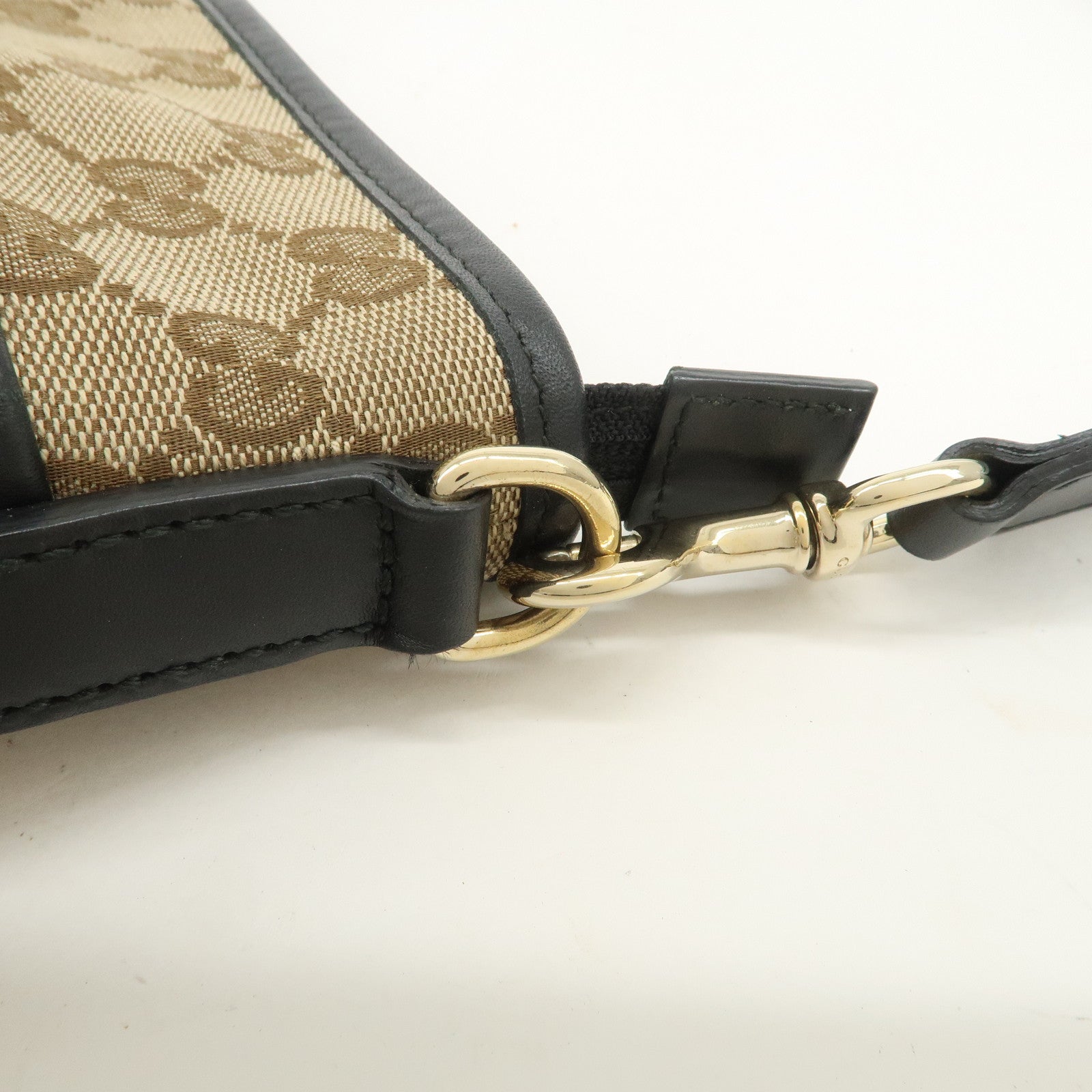 GUCCI Sherry GG Canvas Leather Shoulder Bag Beige Black 388926