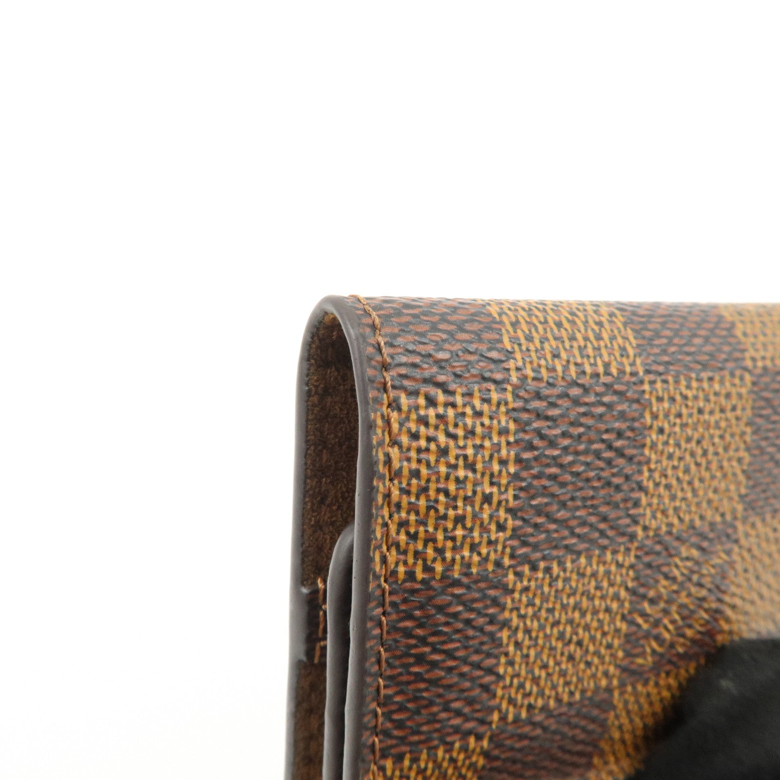 Louis Vuitton Damier Cufflinks Case Damier Ebene M64681