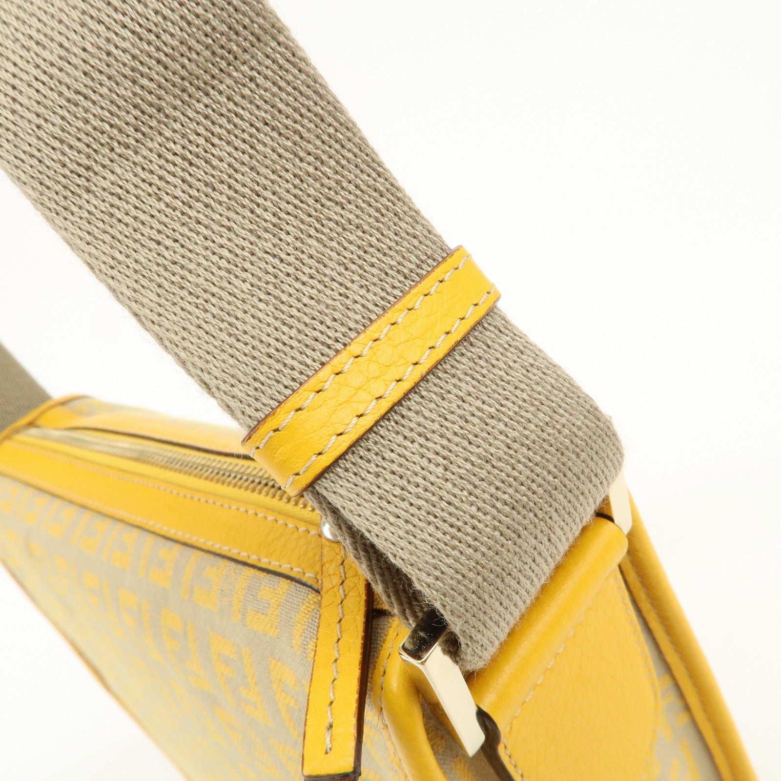 FENDI Zucchino Canvas Leather Shoulder Bag Beige Yellow 8BT089