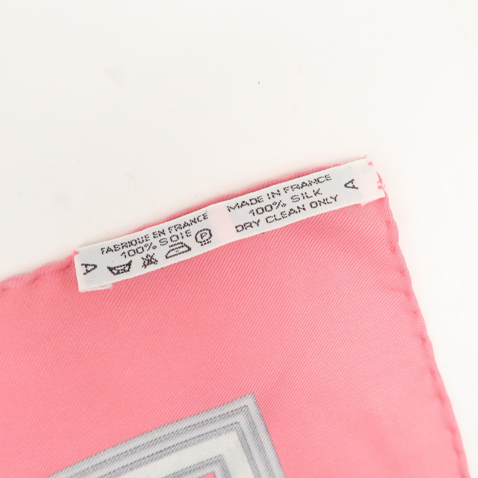 HERMES Carre 90 Silk 100% Scarf LES TUILERIES Pink