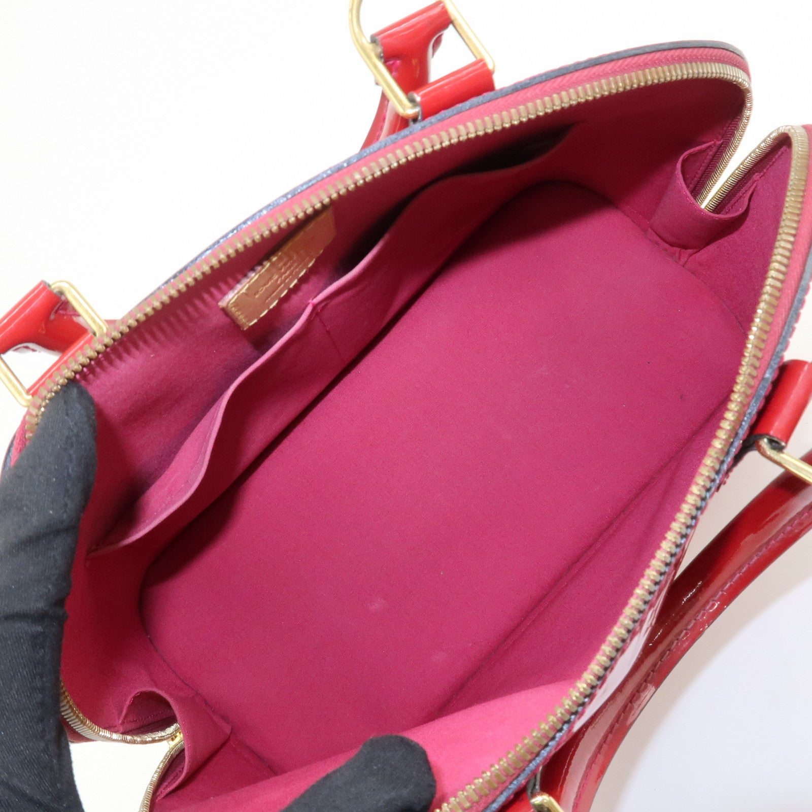 Louis Vuitton Monogram Vernis Leather Alma PM Hand Bag Rouge M91693
