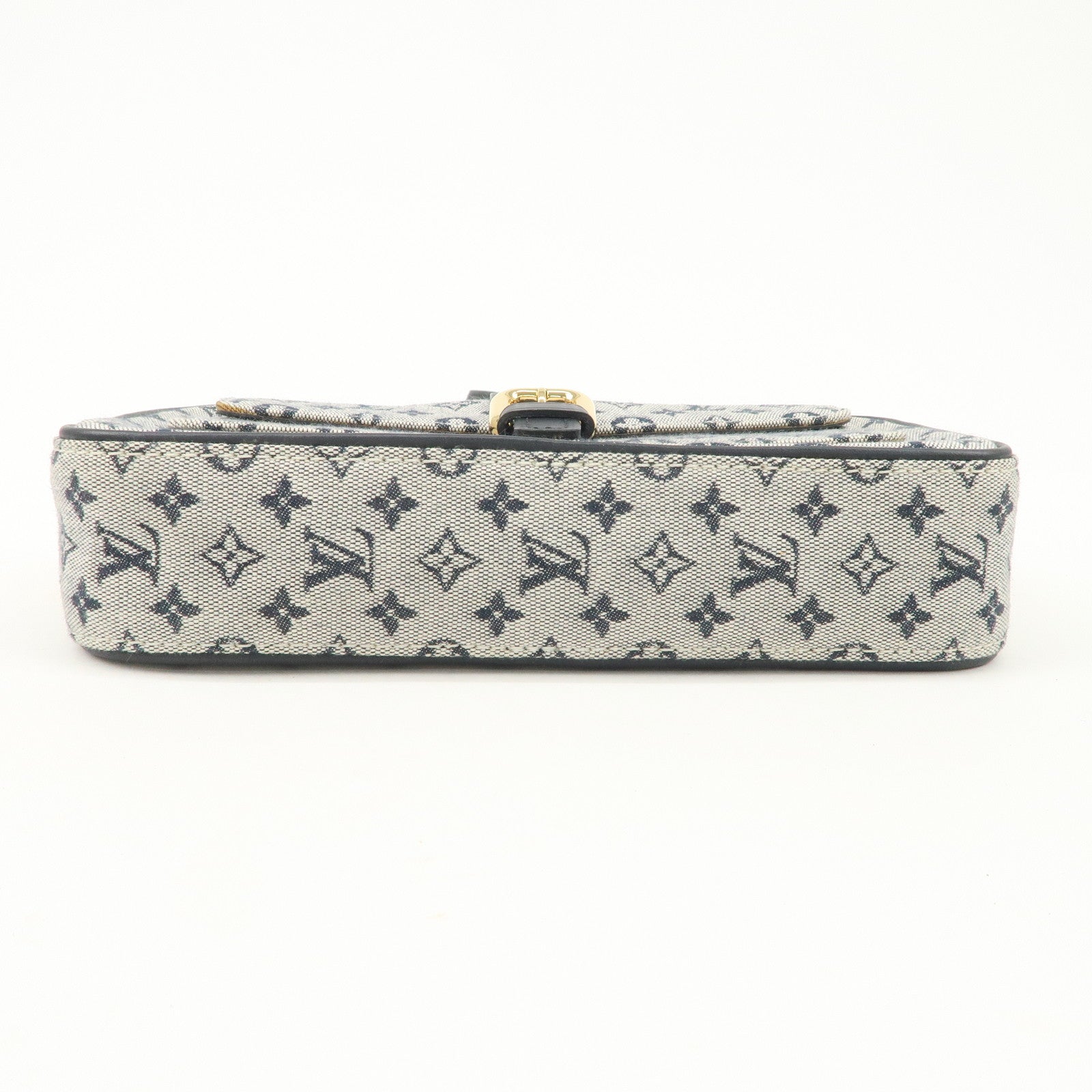 Louis Vuitton Monogram Mini Juliet MM Crossbody Bag M92217