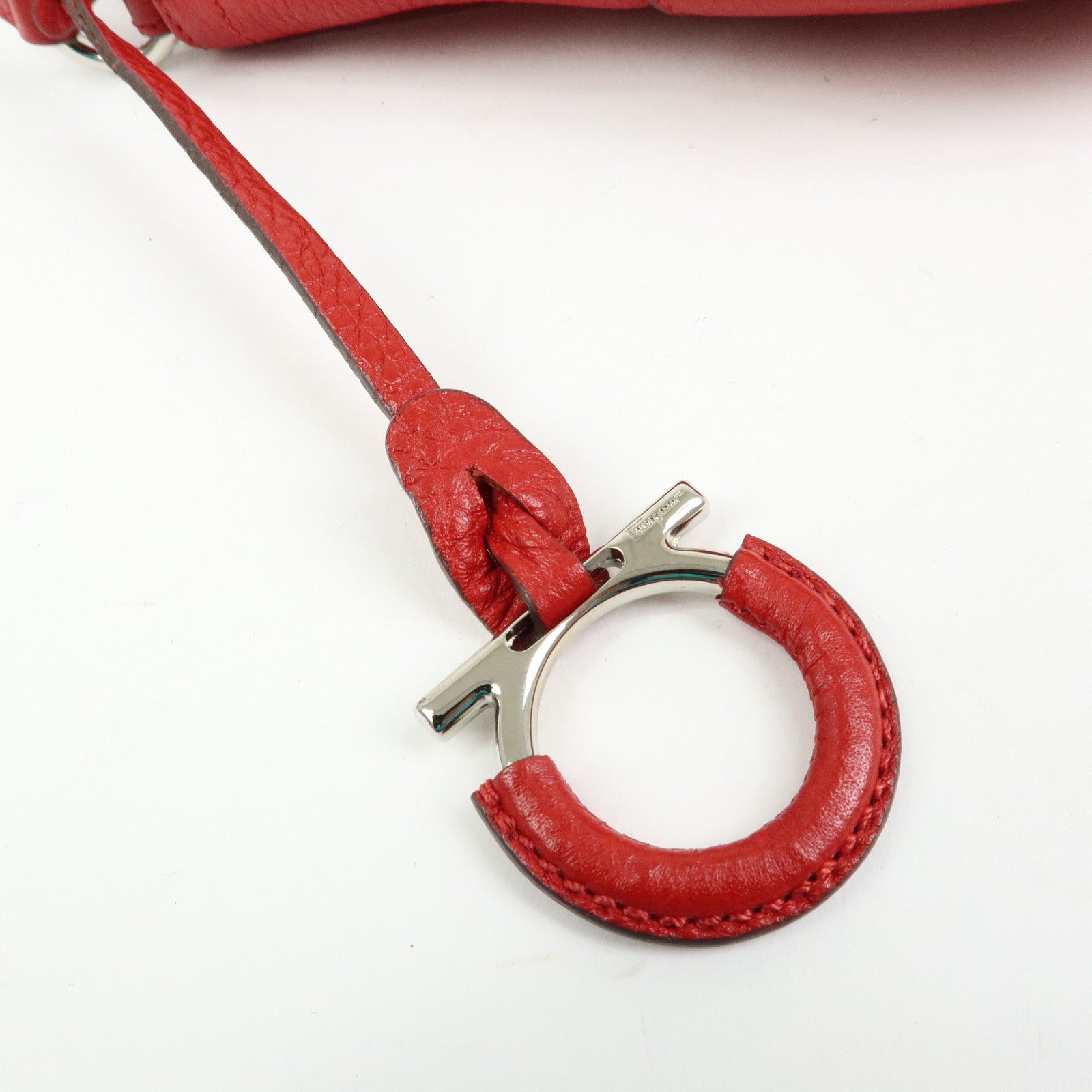 Ferragamo Gancini Leather Shoulder Bag Hand Bag Red