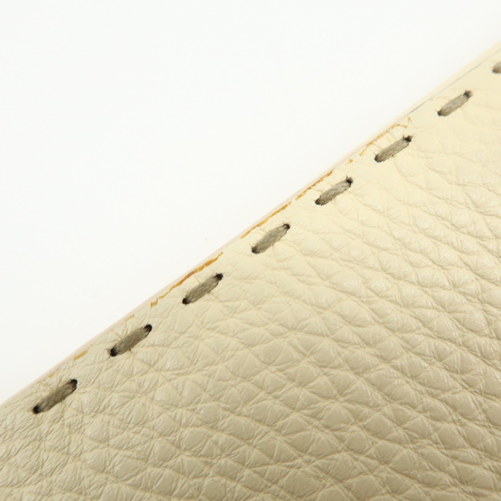 FENDI Selleria Calf Leather Long Wallet Ivory 8M0144