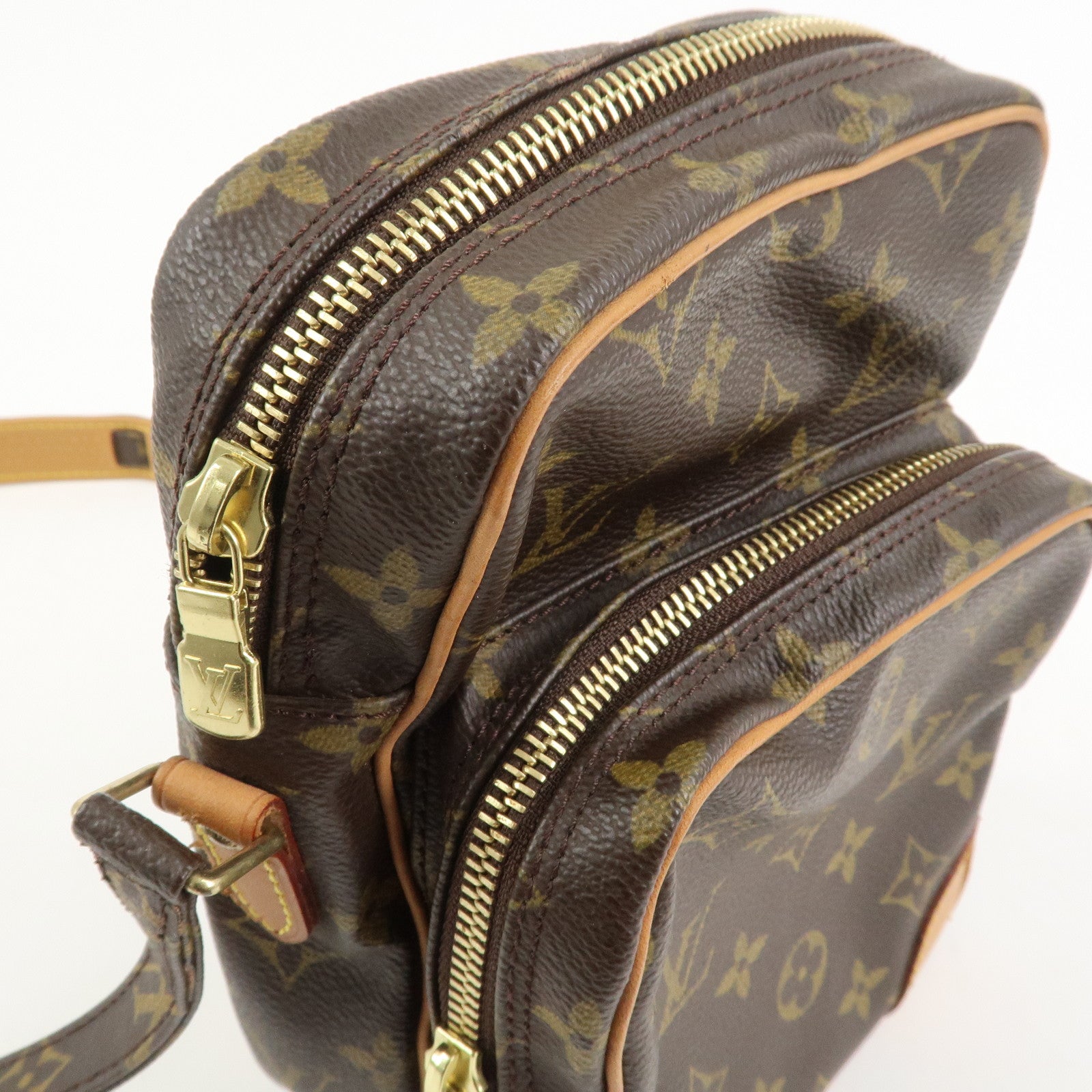 Louis Vuitton Monogram Amazone Shoulder Bag Crossbody Bag M45236