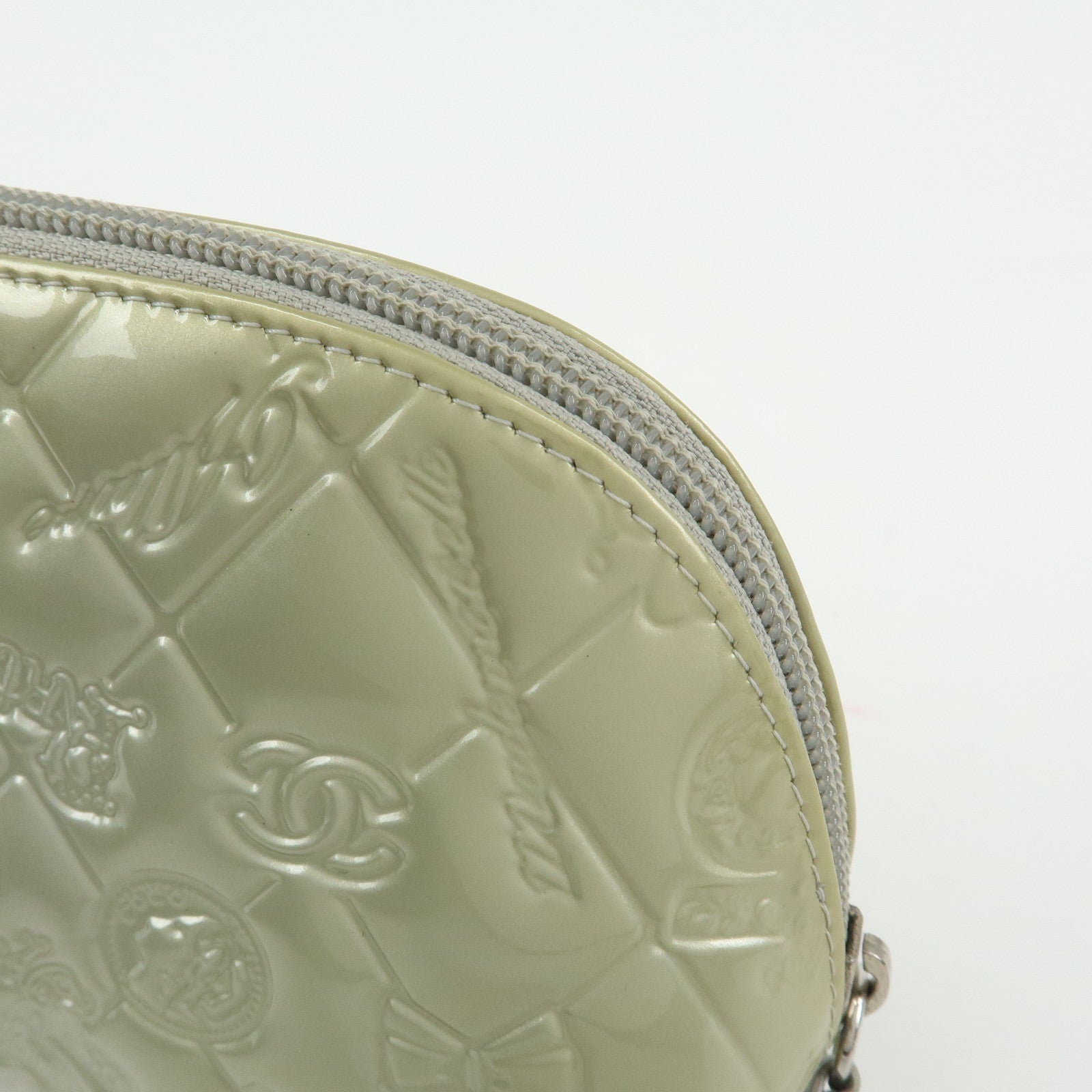 CHANEL Icon Line Patent Leather Cosmetic Pouch Champaign Gold