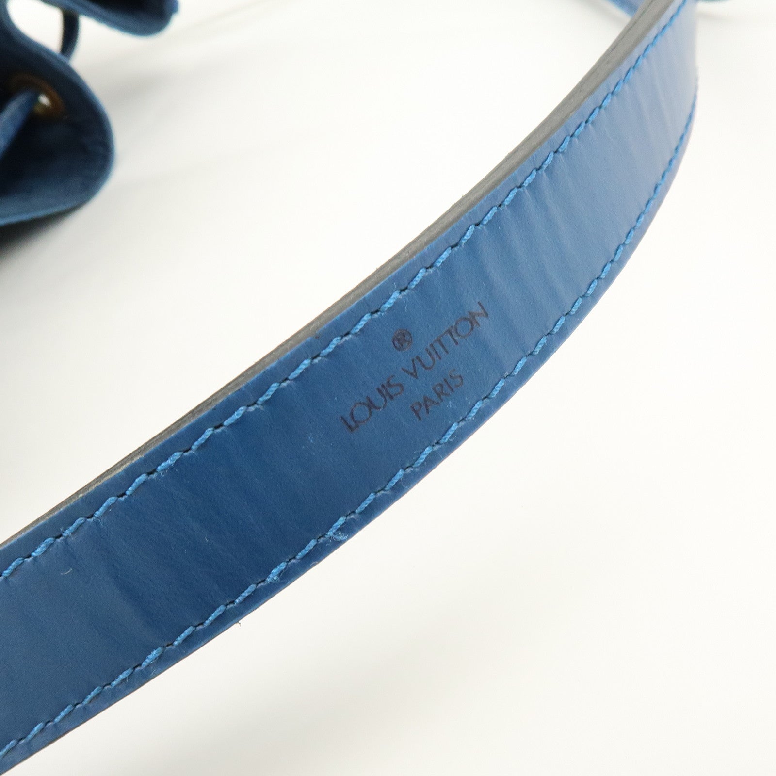 Louis Vuitton Epi Petit Noe Shoulder Bag Toledo Blue M44105