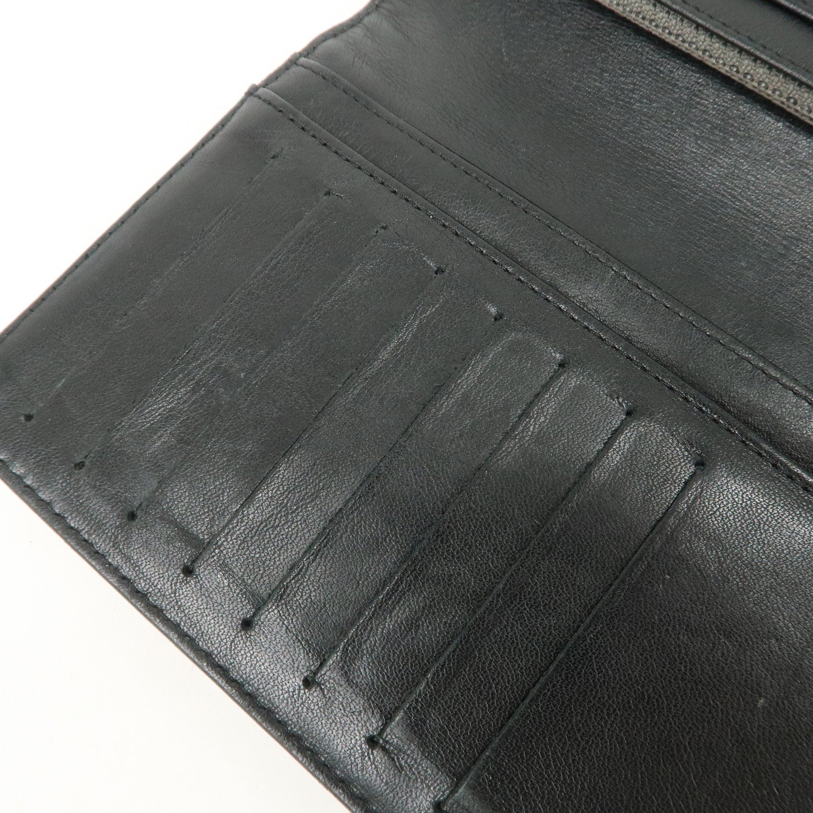 CHANEL Camelia Make Up Palette Patent Leather Long Wallet A46074 Used