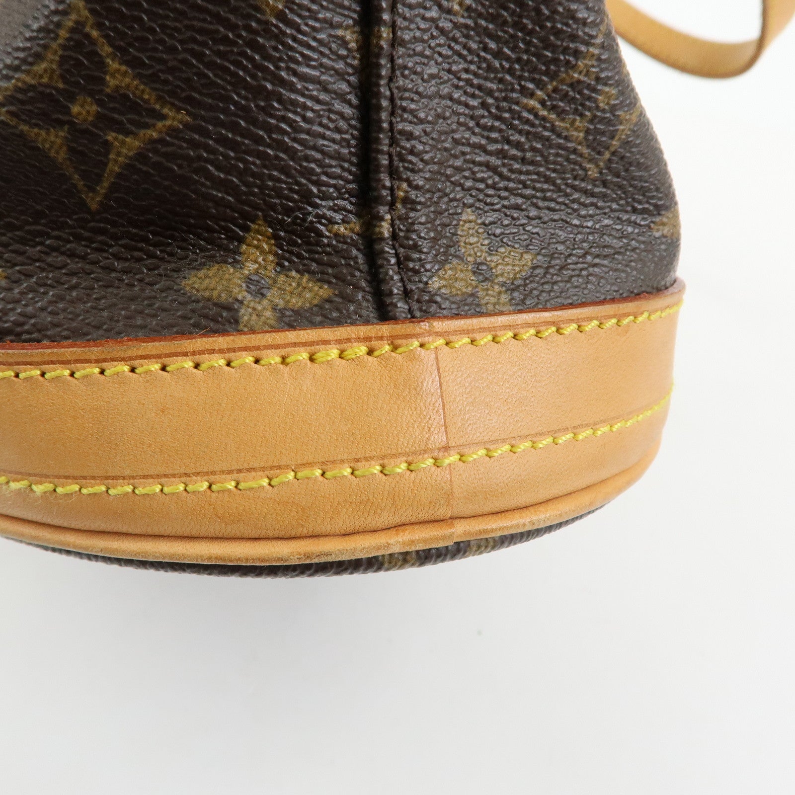 Louis Vuitton Monogram Canvas Bucket PM Hand Bag Brown M42238