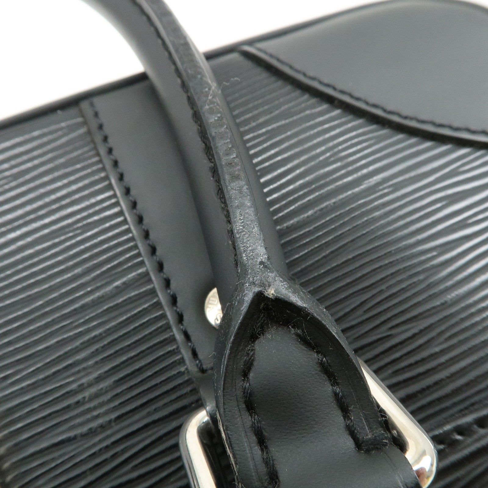 Louis Vuitton Epi Segur PM Hand Bag Noir Black M58822