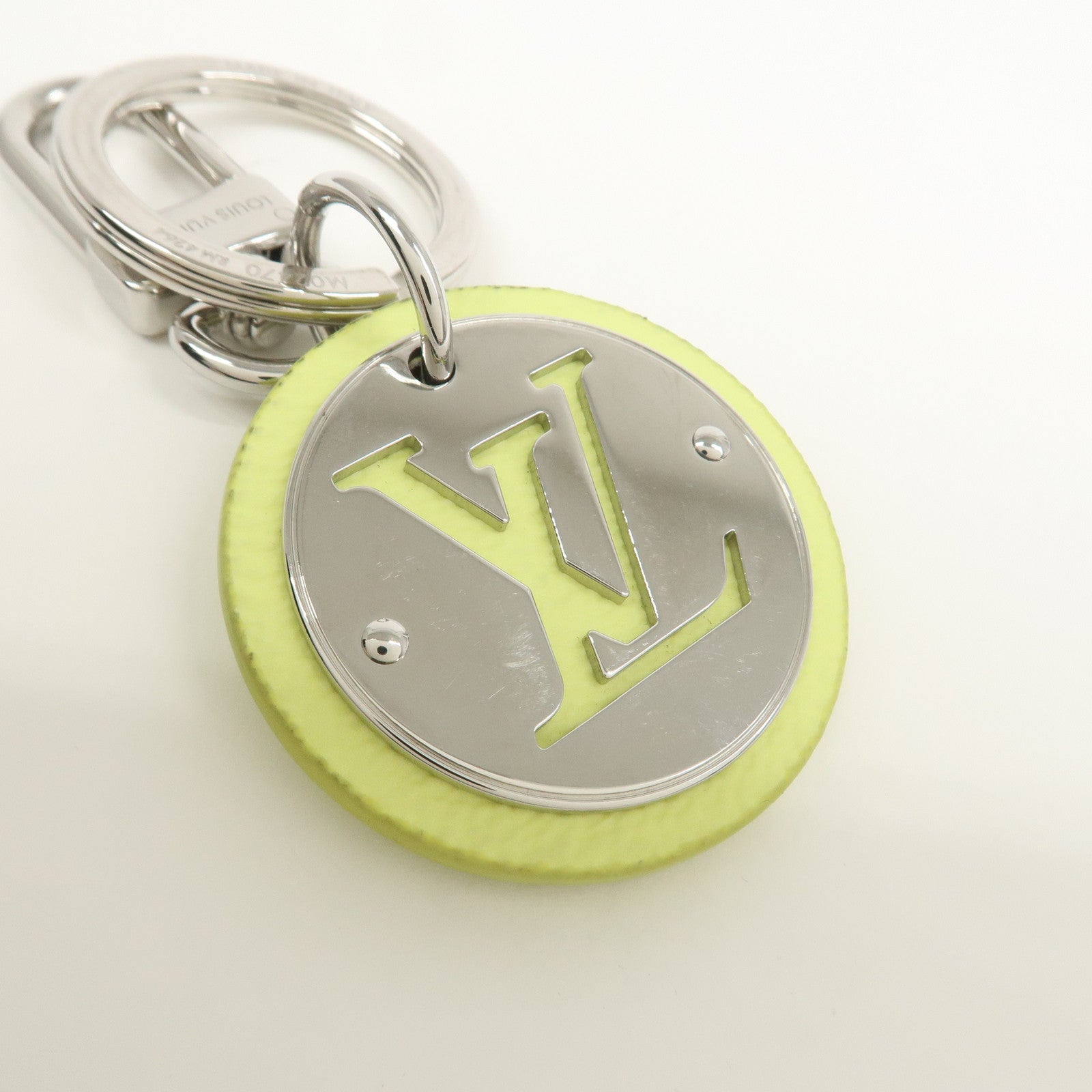 Louis Vuitton Circle Leather Metal Bag Charm Key Chain Lime M02470