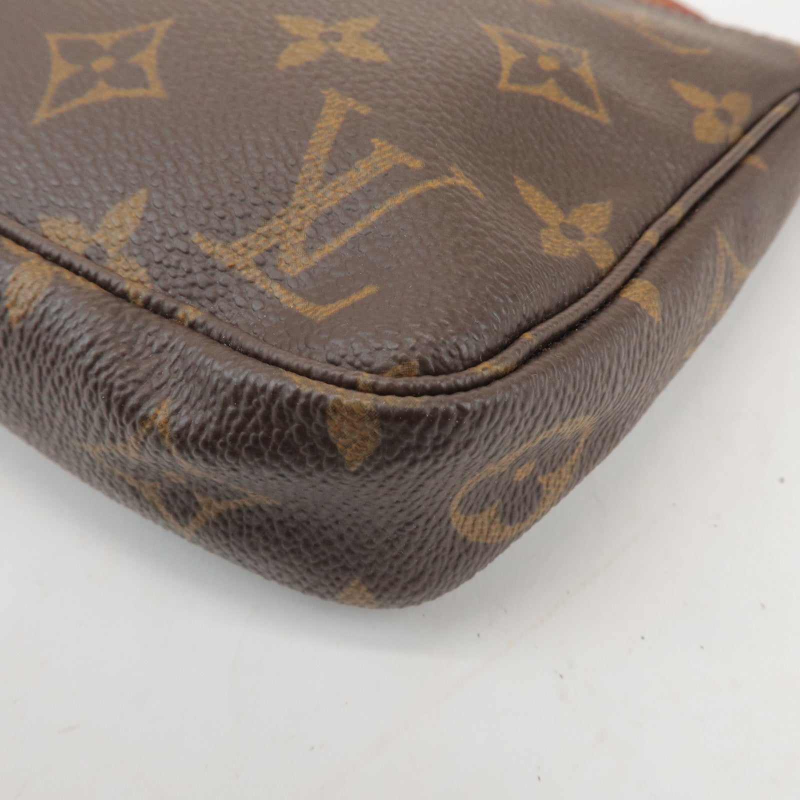Louis Vuitton Monogram Pochette Accessoires Pouch Hand Bag M51980