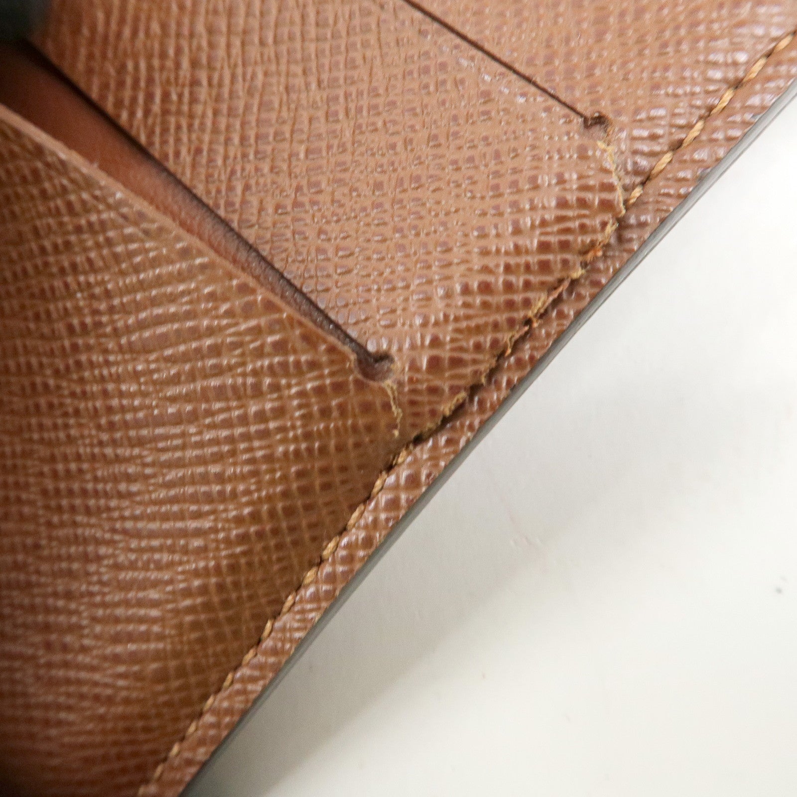 Louis Vuitton Monogram Porte Monnaie Billet Carte Credit M61652 Used