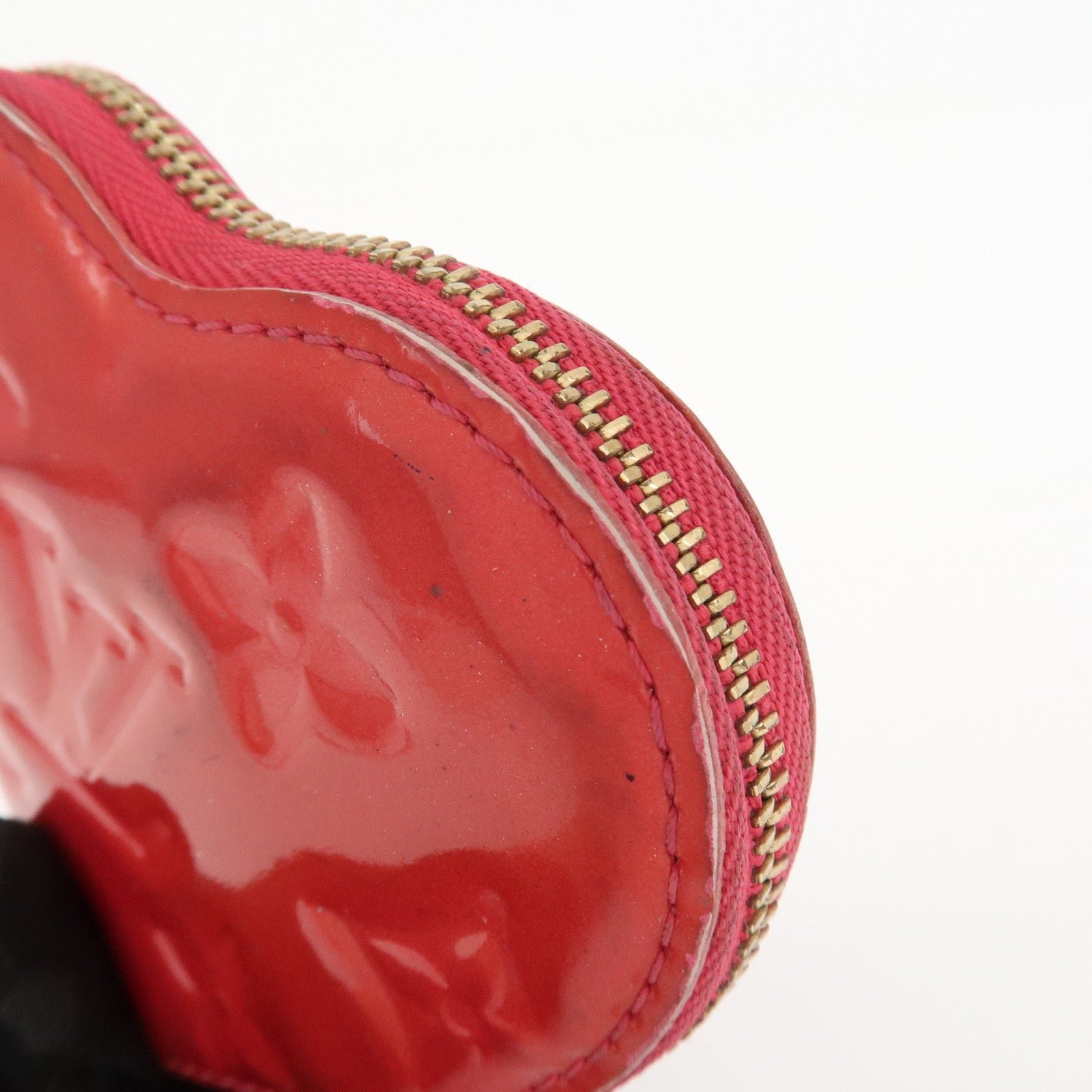 Louis Vuitton Monogram Vernis Porte Monnaie Coeur Coin Case M93657