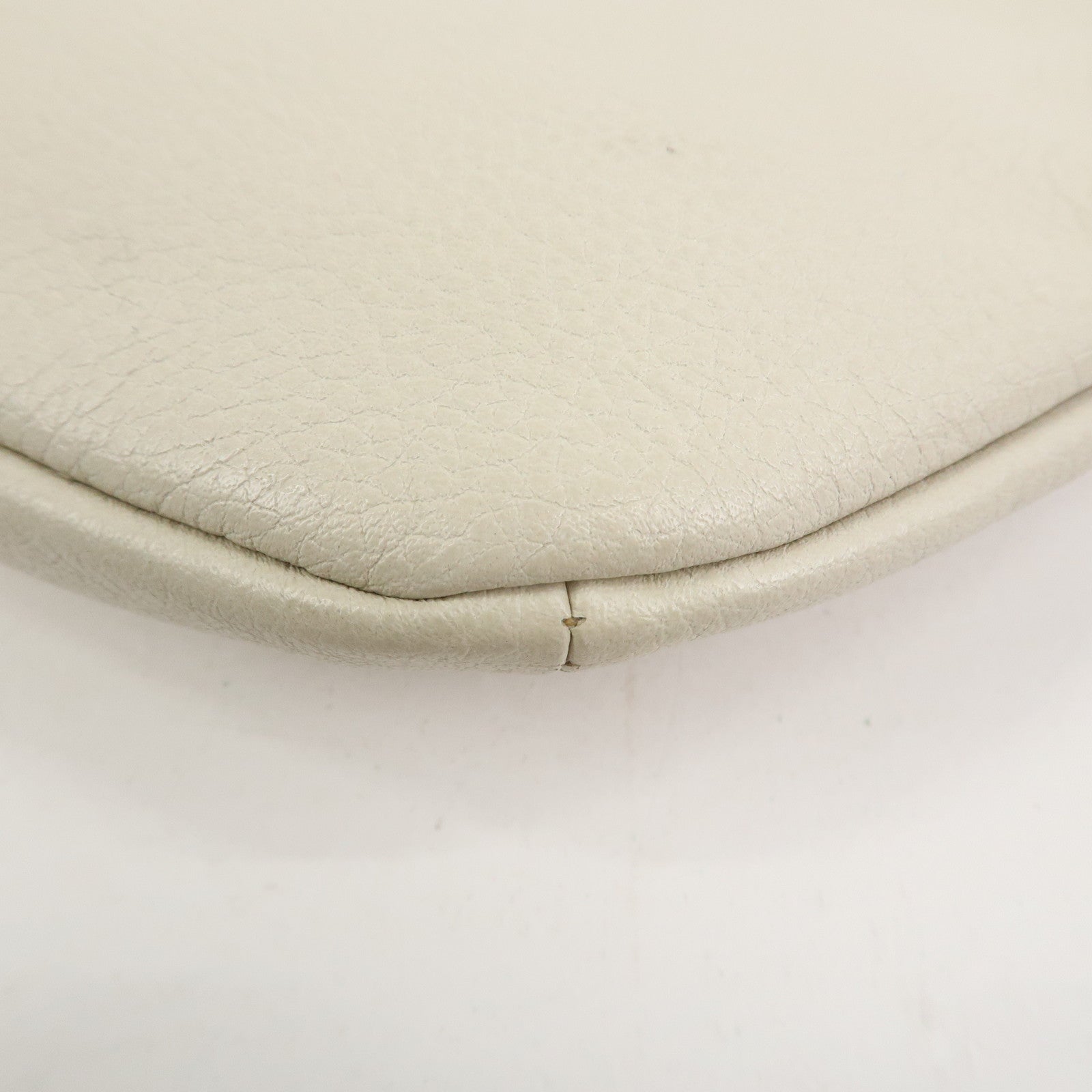 GUCCI Sherry Leather Waist Pouch Body Bag White 527792