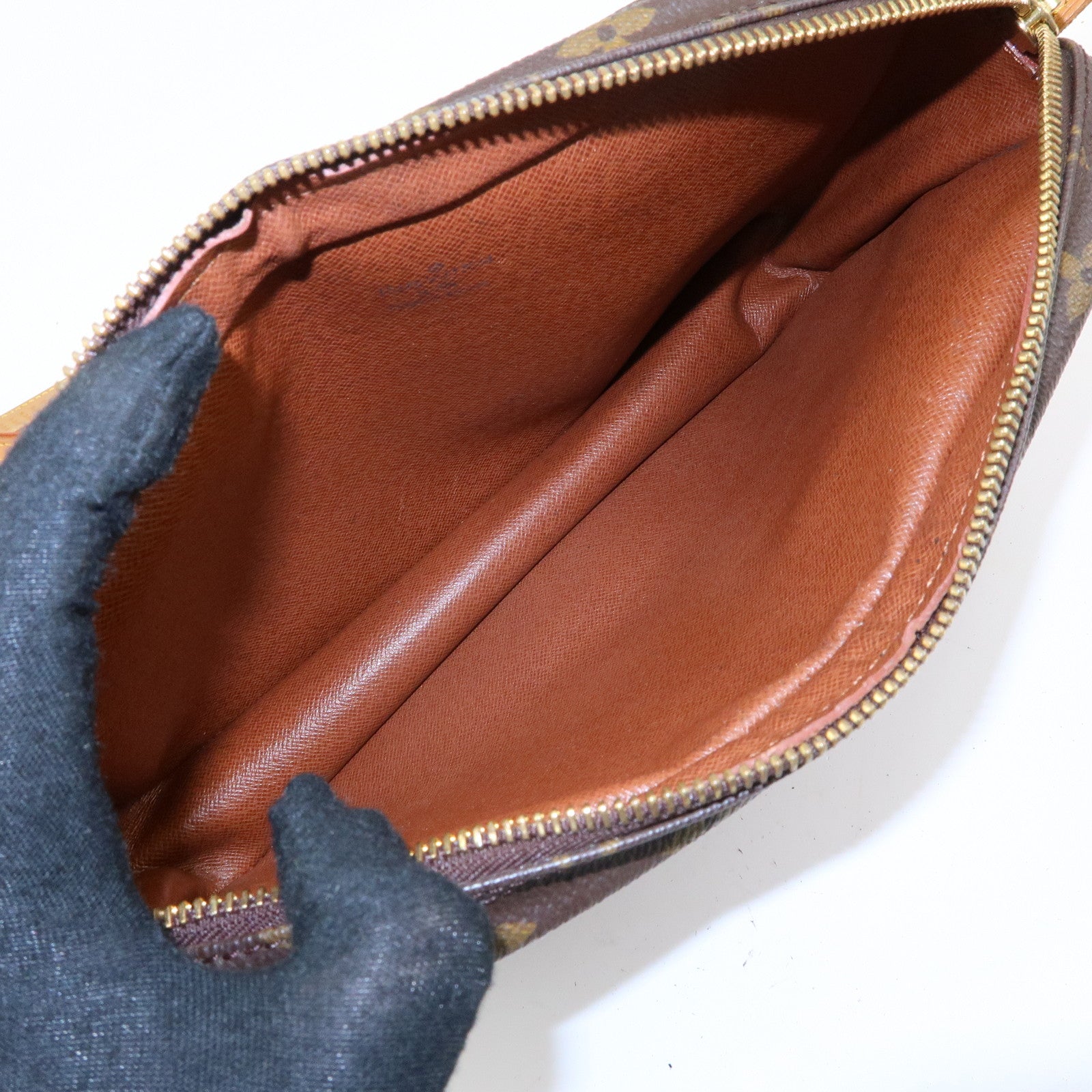 Louis Vuitton Monogram Saint Germain 28 Shoulder Bag M51207