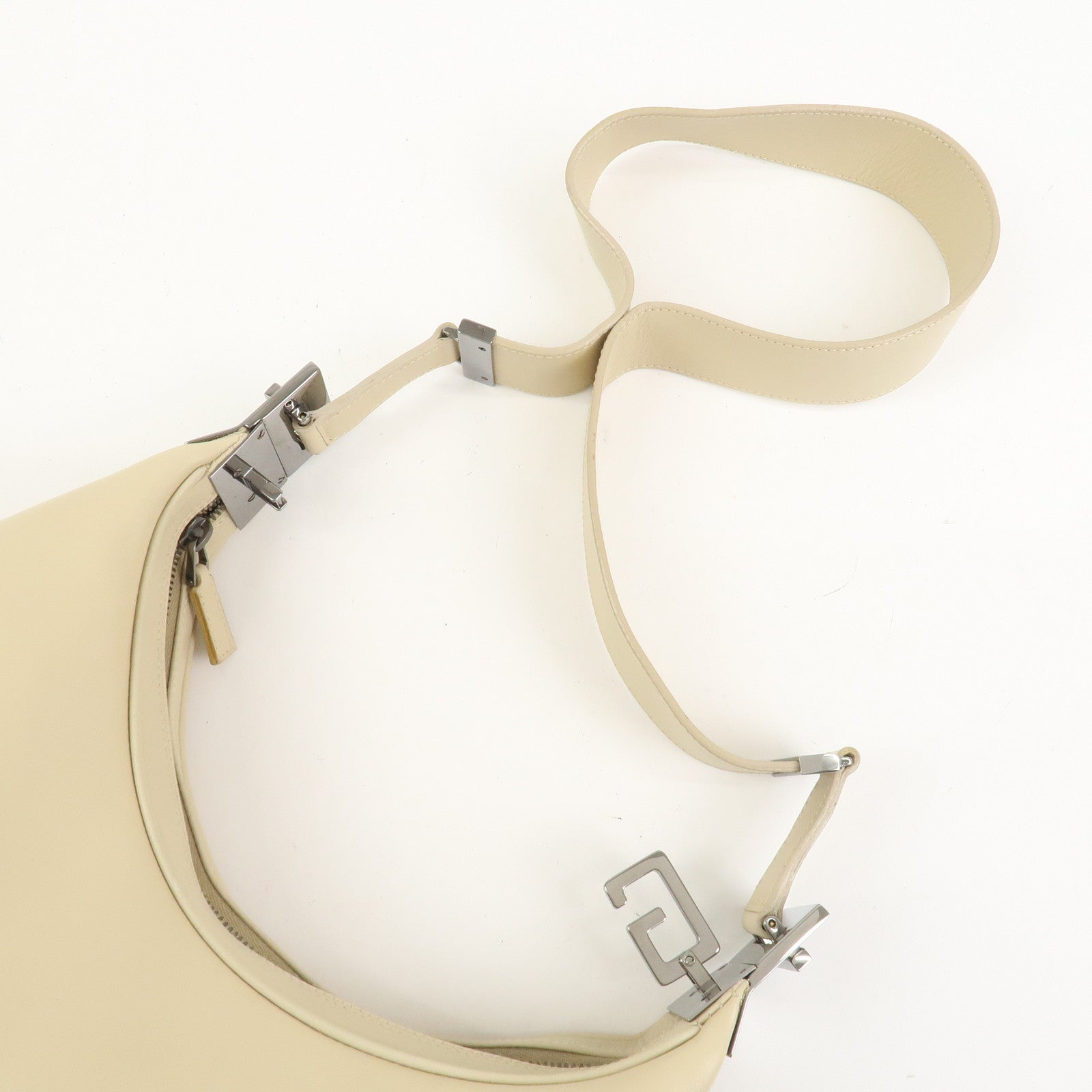 GUCCI Leather Shoulder Bag Ivory 001.3315