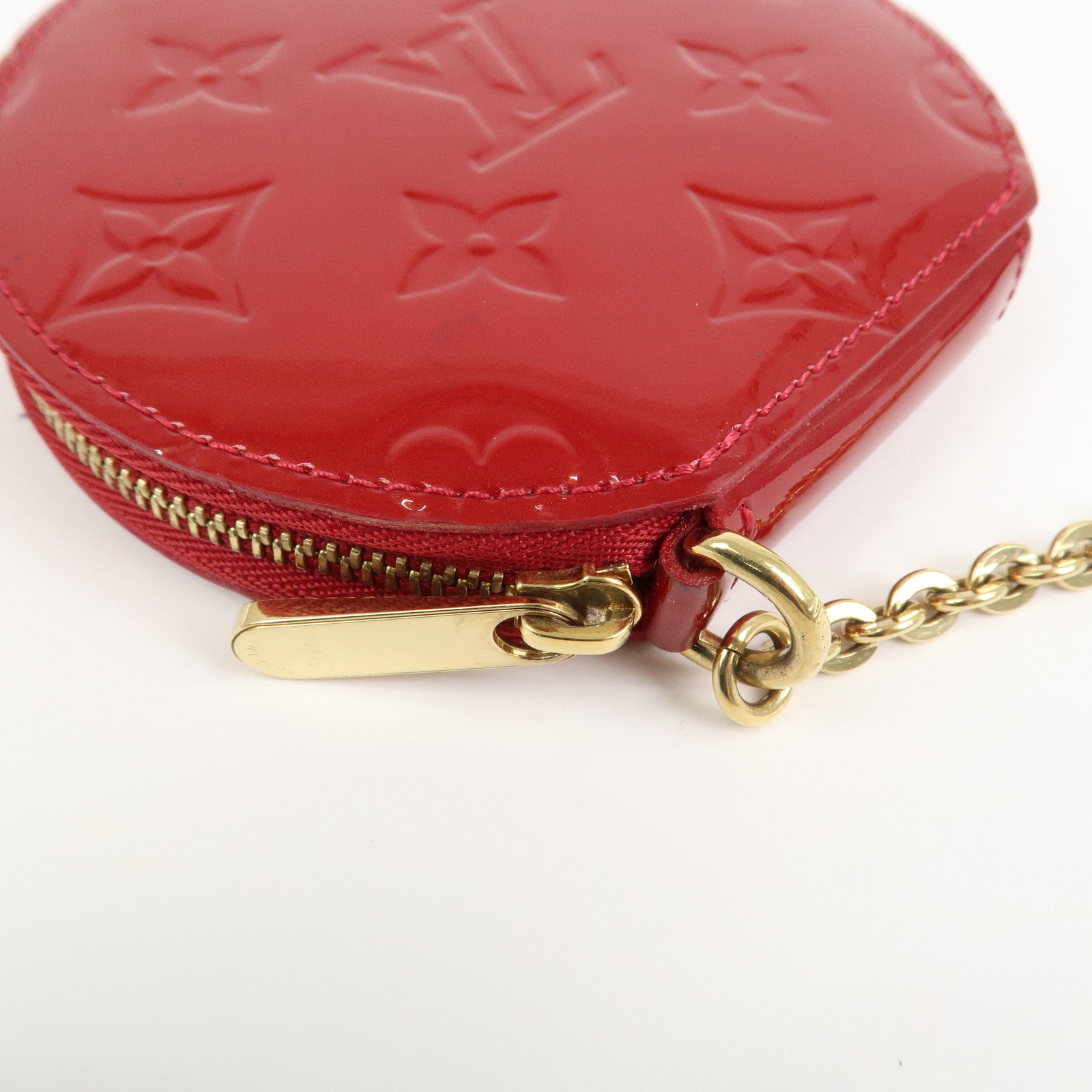 Louis Vuitton Monogram Vernis Vernis Leather Pomme d'Amour M9141M