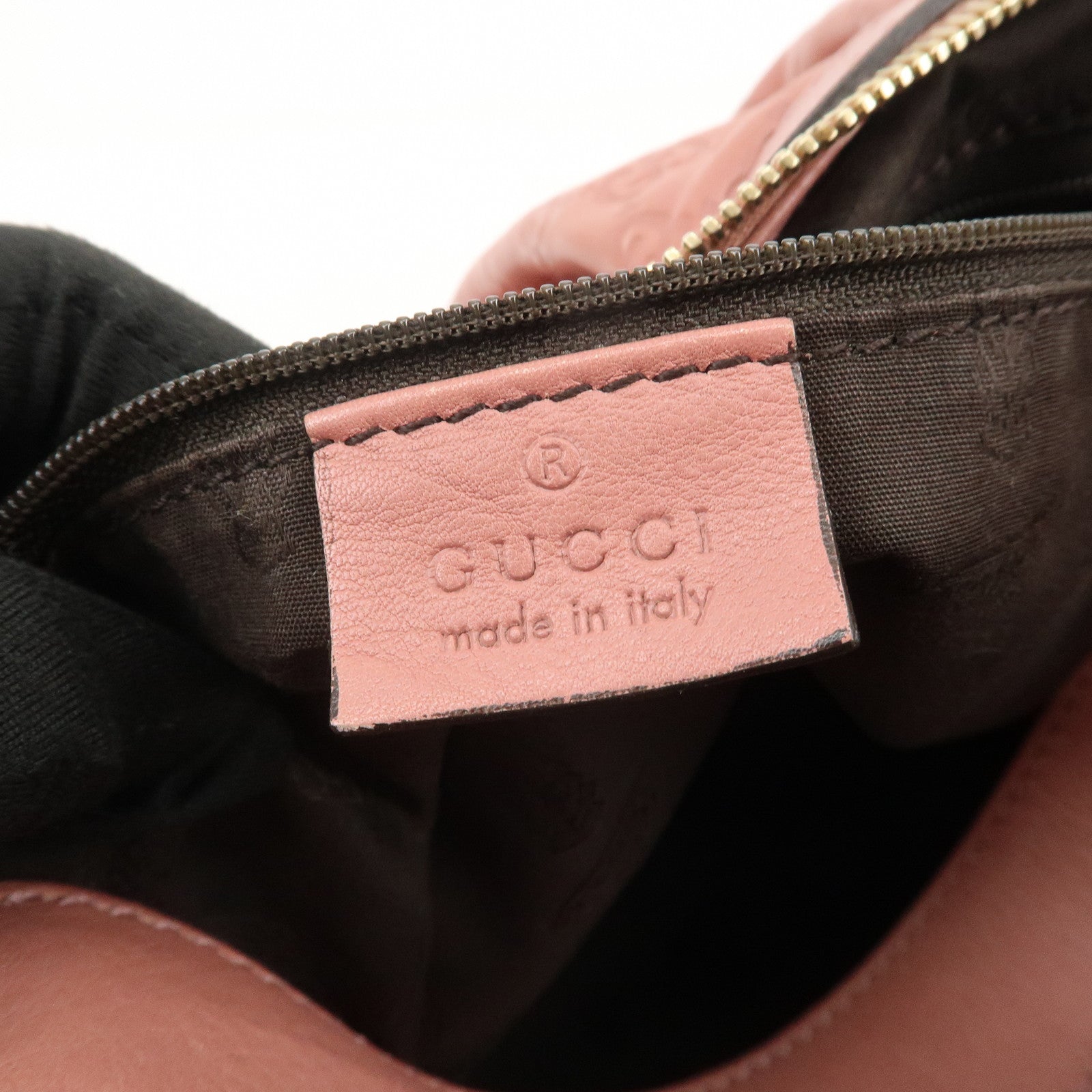 GUCCI Sukey Interlocking G Guccissima Leather Shoulder Bag 232955
