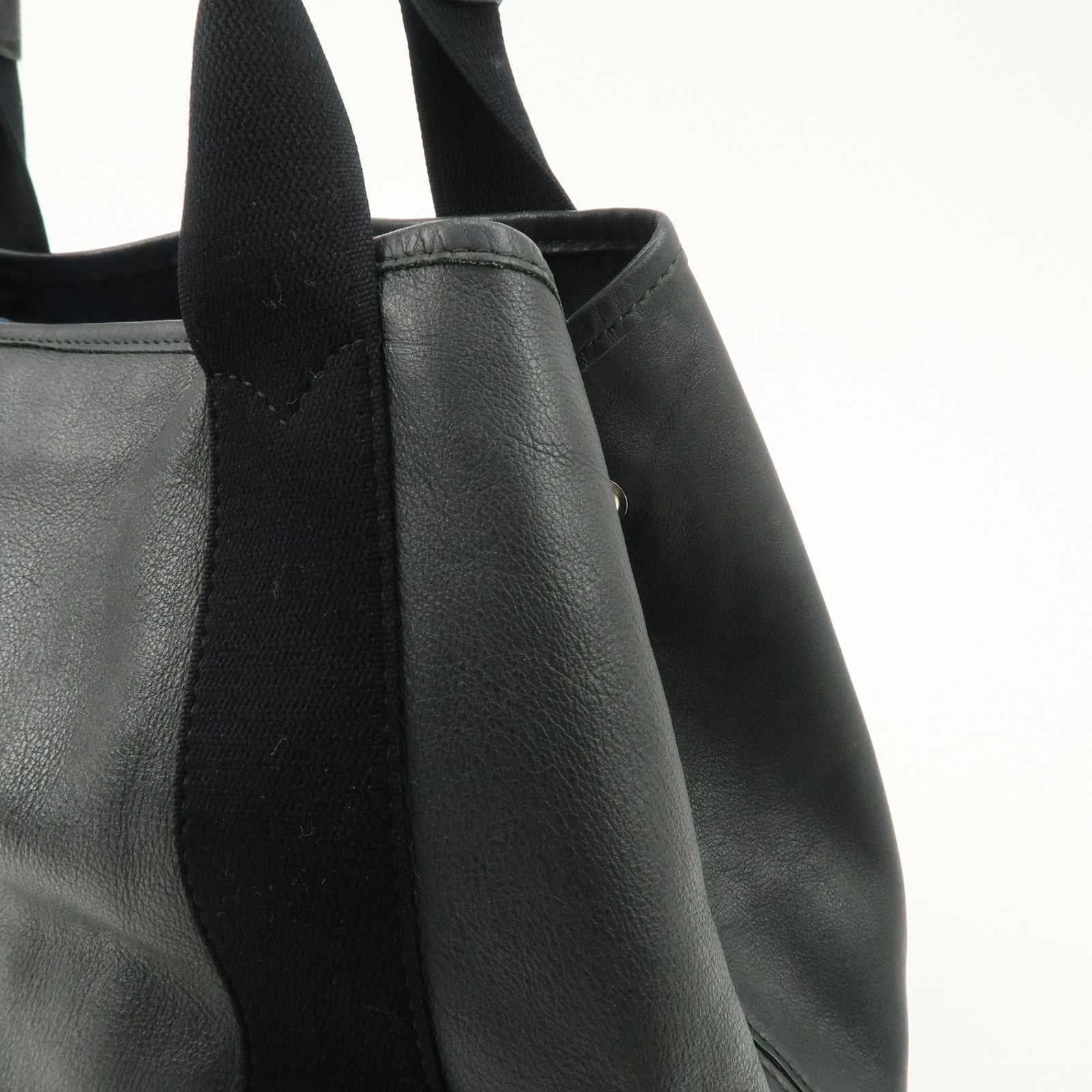 BALENCIAGA Leather Navy Cabas S Tote Bag Hand Bag Black 339933 Used