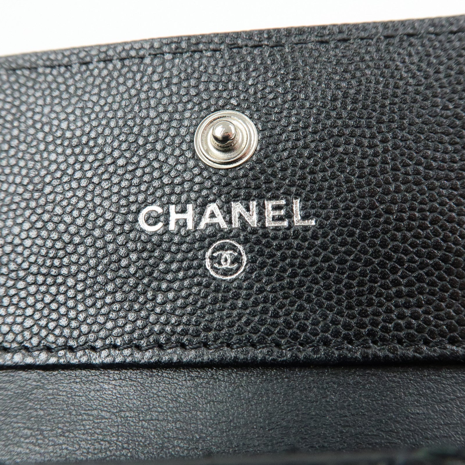 CHANEL BOY CHANEL Matelasse Caviarskin Compact Wallet Black A80734