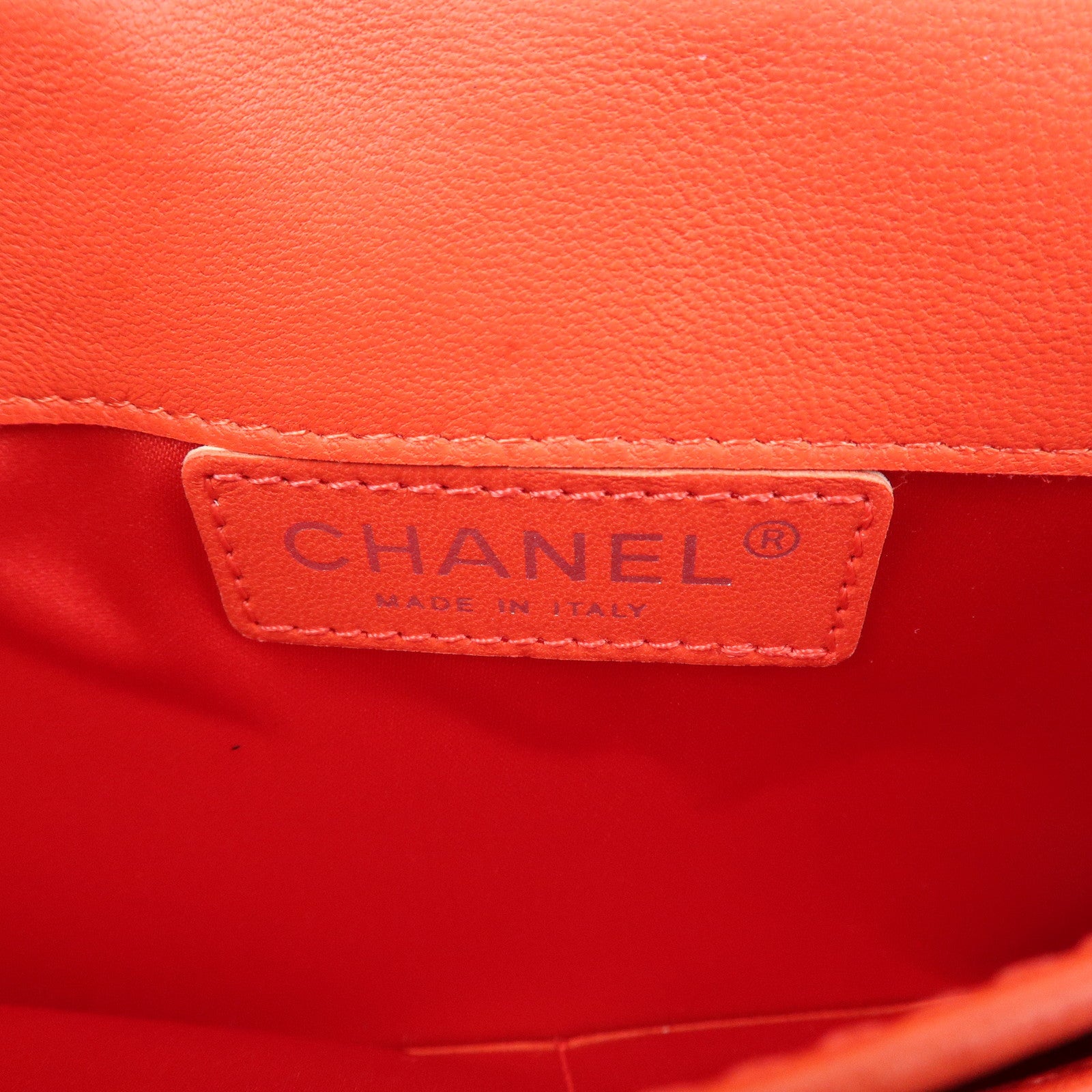 CHANEL COCO Mark Ultra Stitch Leather Chain Wallet Red