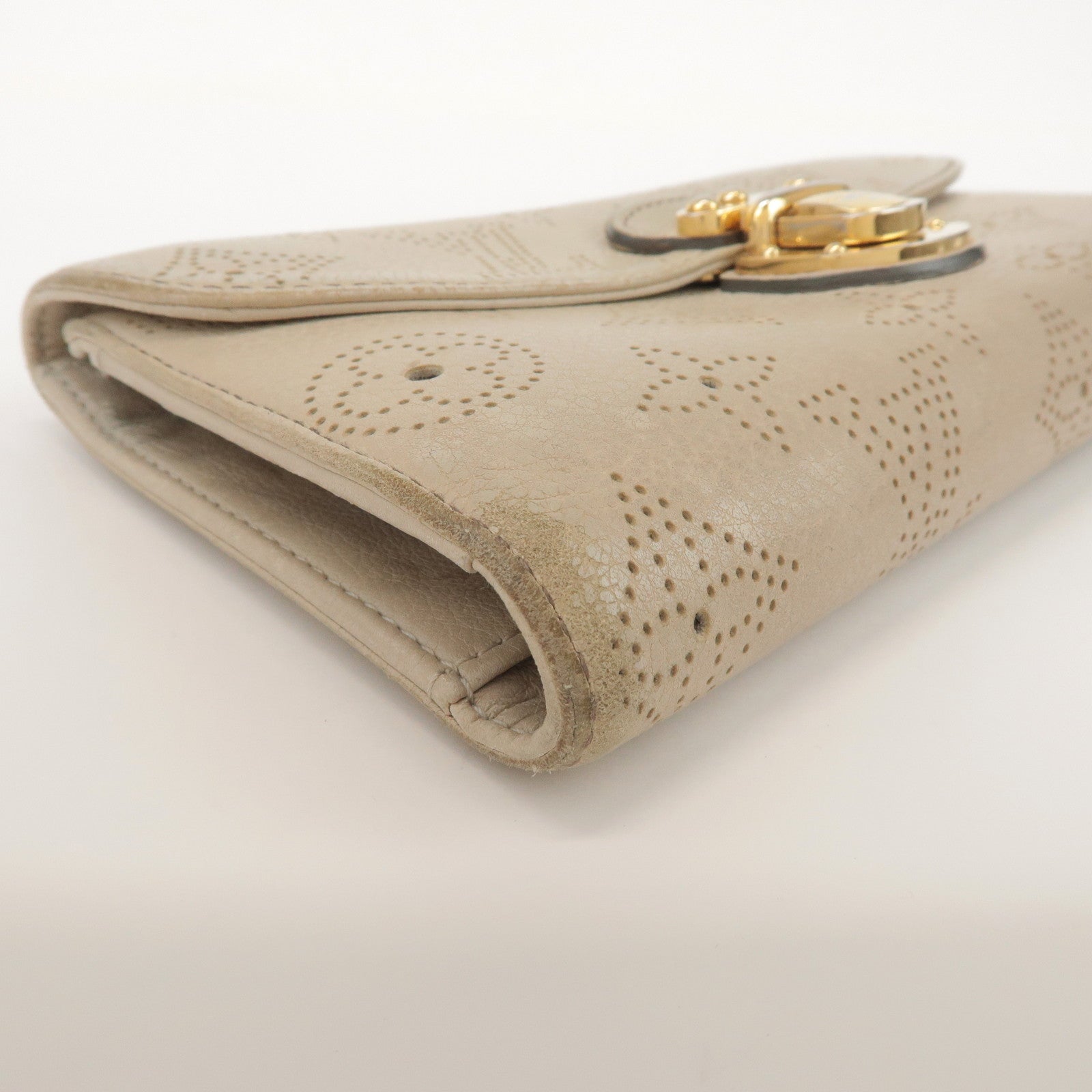 Louis Vuitton Monogram Mahina Portefeuille Amelia Wallet M58132
