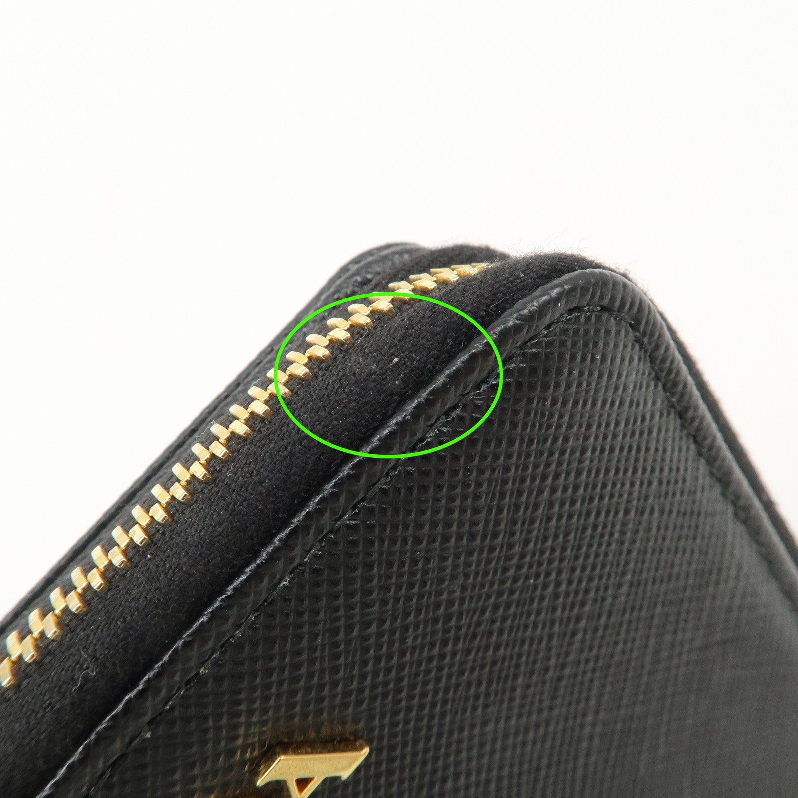 PRADA Logo Saffiano Leather Round Zippy Wallet Black 1MM268