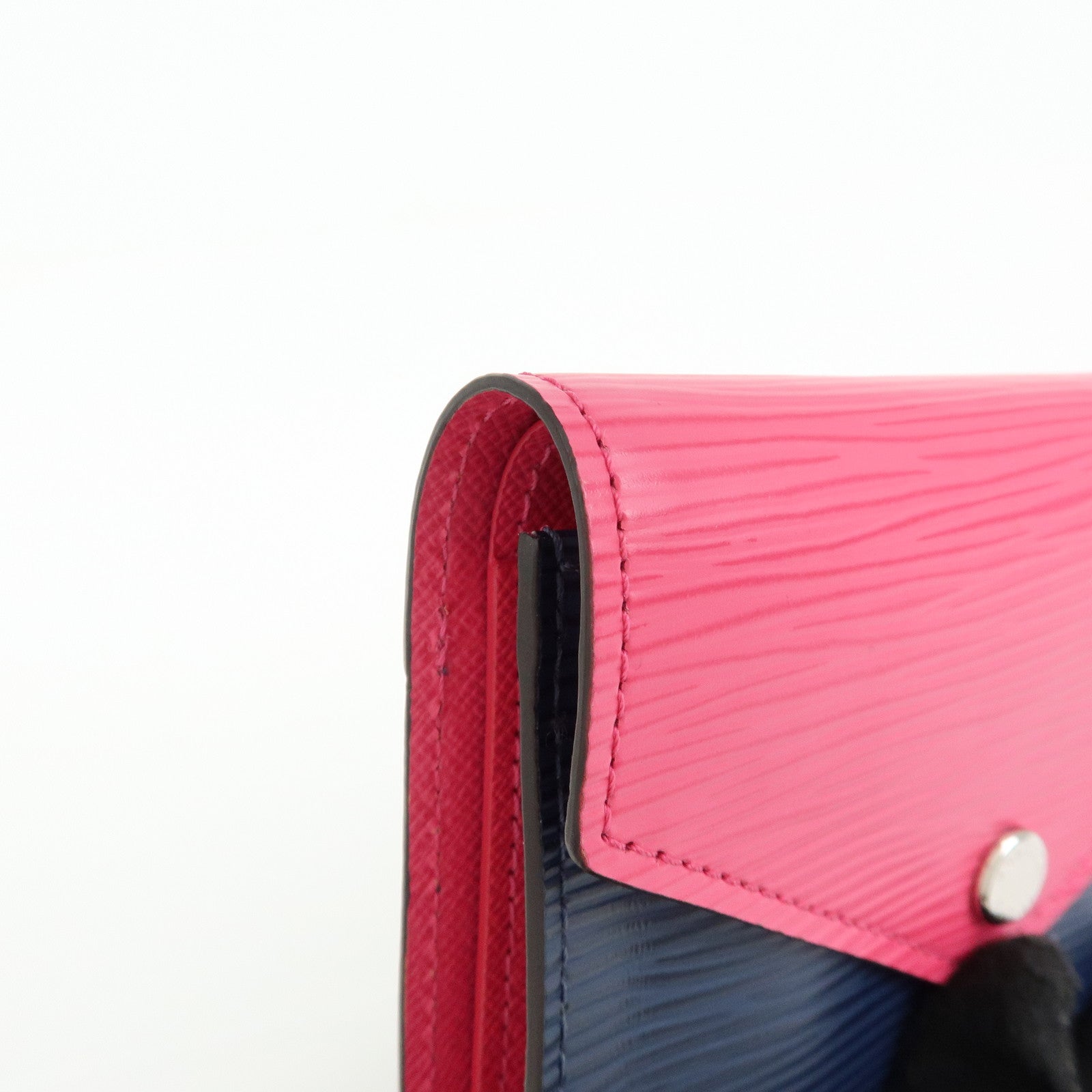 Louis Vuitton Epi Portefeuille Victorine Compact Wallet M62204