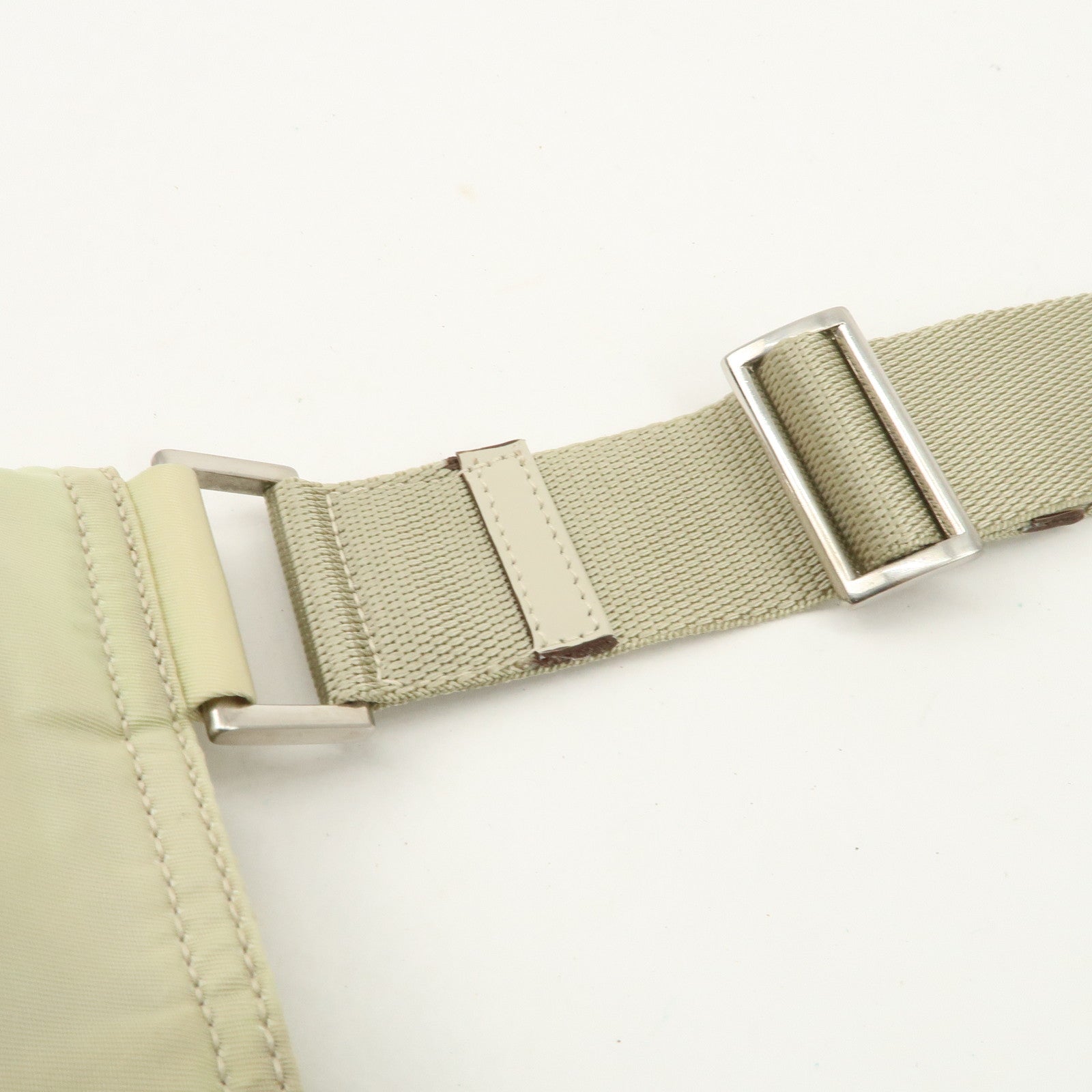 PRADA Triangle Logo Nylon Shoulder Bag Crossbody Bag Beige B7372 Used