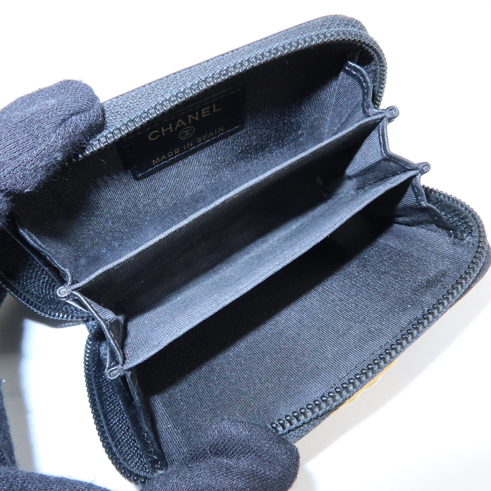 CHANEL Boy Chanel Matelasse Caviarskin Compact Wallet Black A80602
