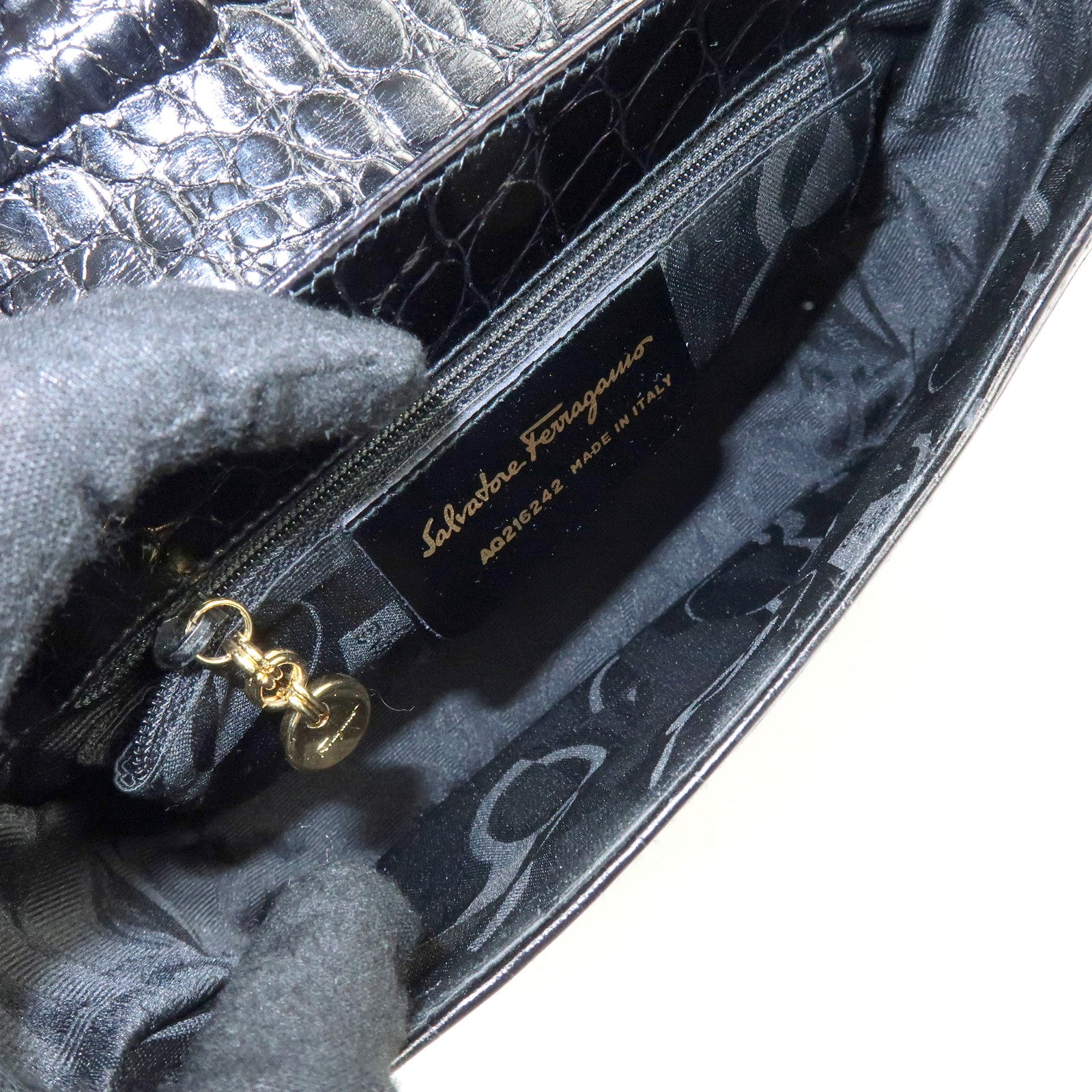 Ferragamo Gancini Embossed Leather Shoulder Bag Crossbody Bag Black