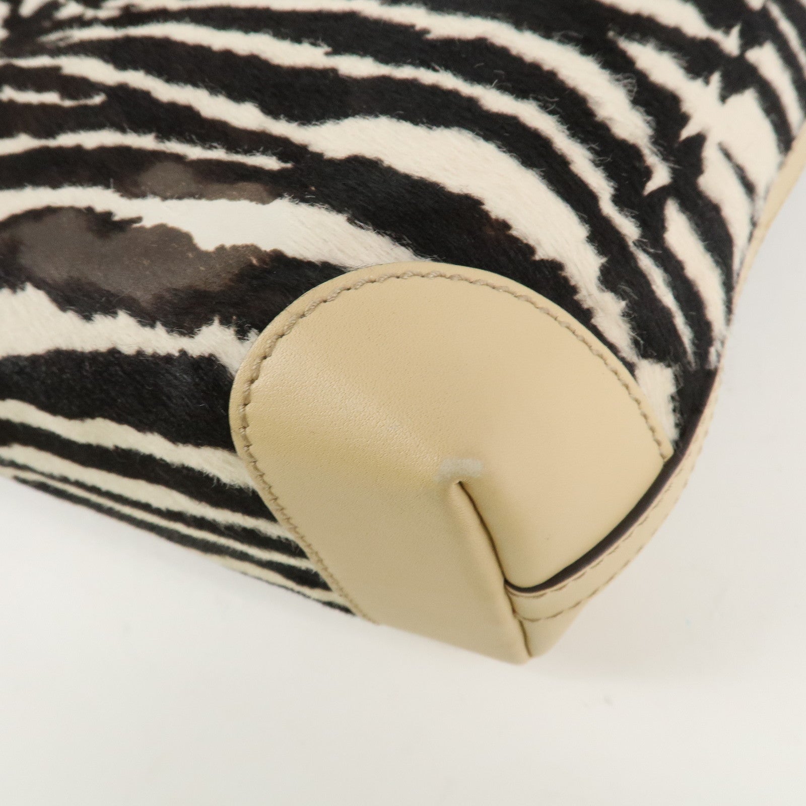 GUCCI Craft Unborn Calf Leather Tote Bag Zebra Pattern Beige 23793 Used