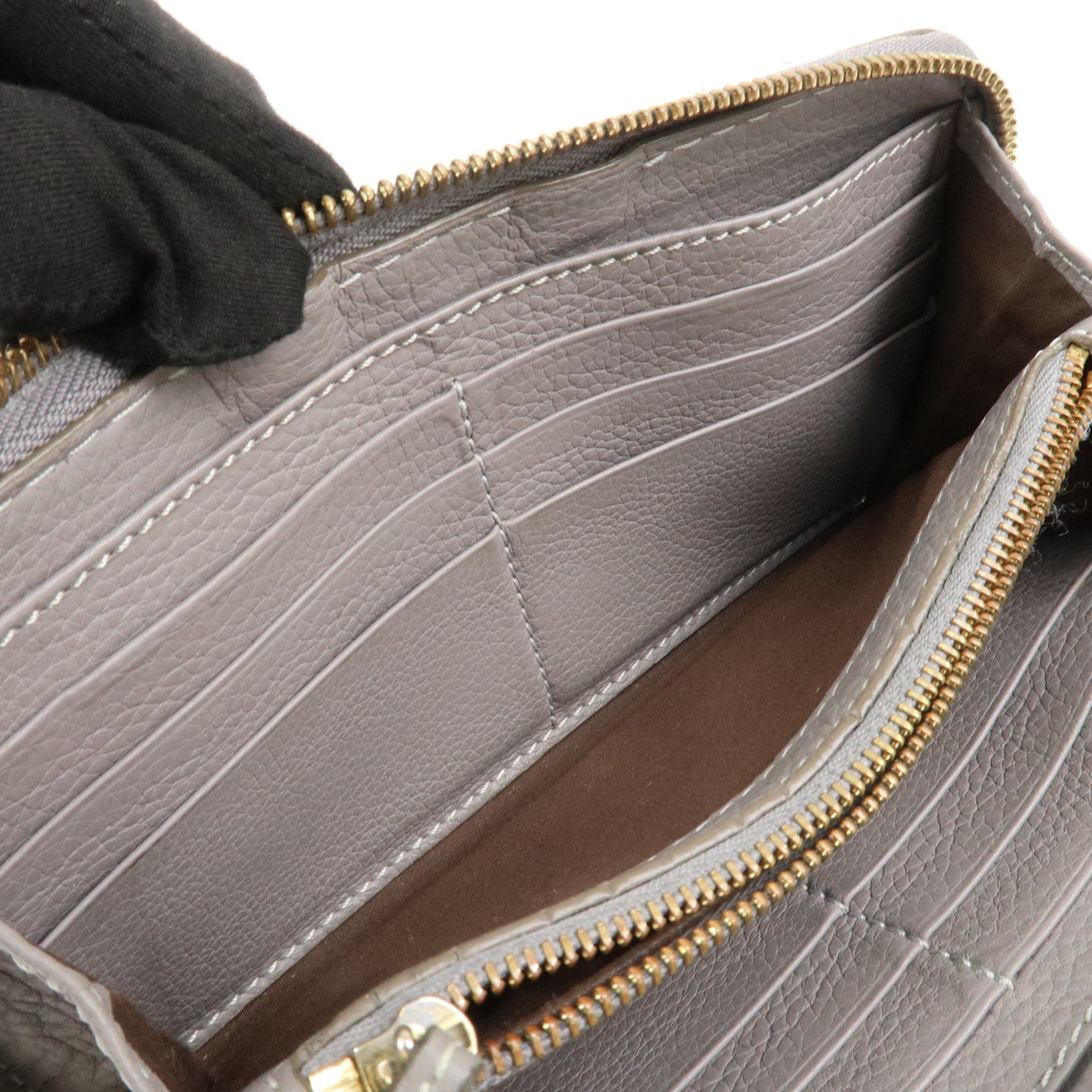 Chloe Marcie Leather Round Zippy Long Wallet Gray