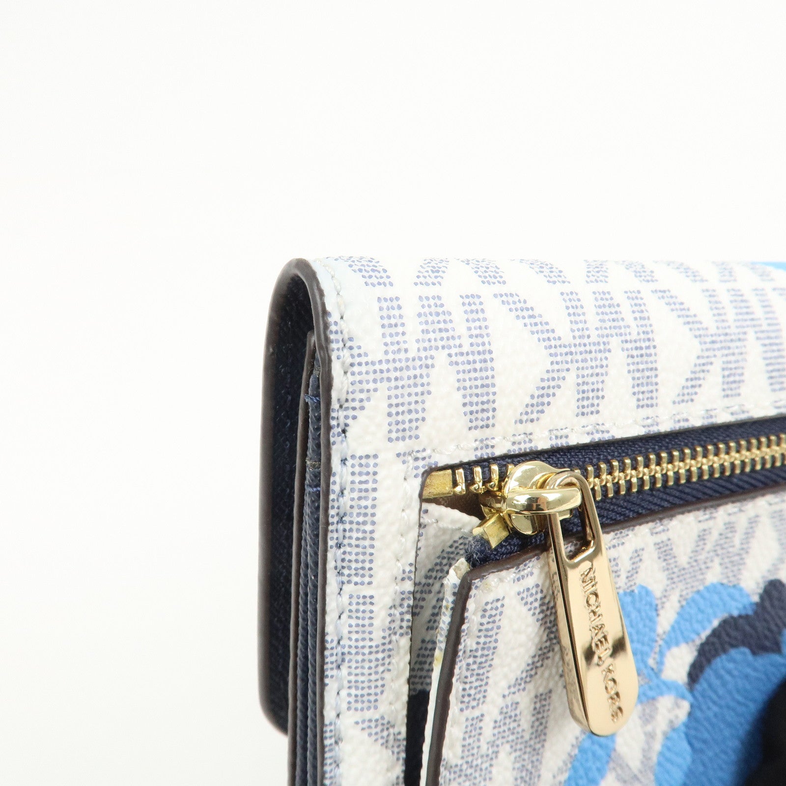 MICHAEL KORS MK Signature PVC Bi-fold Long Wallet Light Blue White