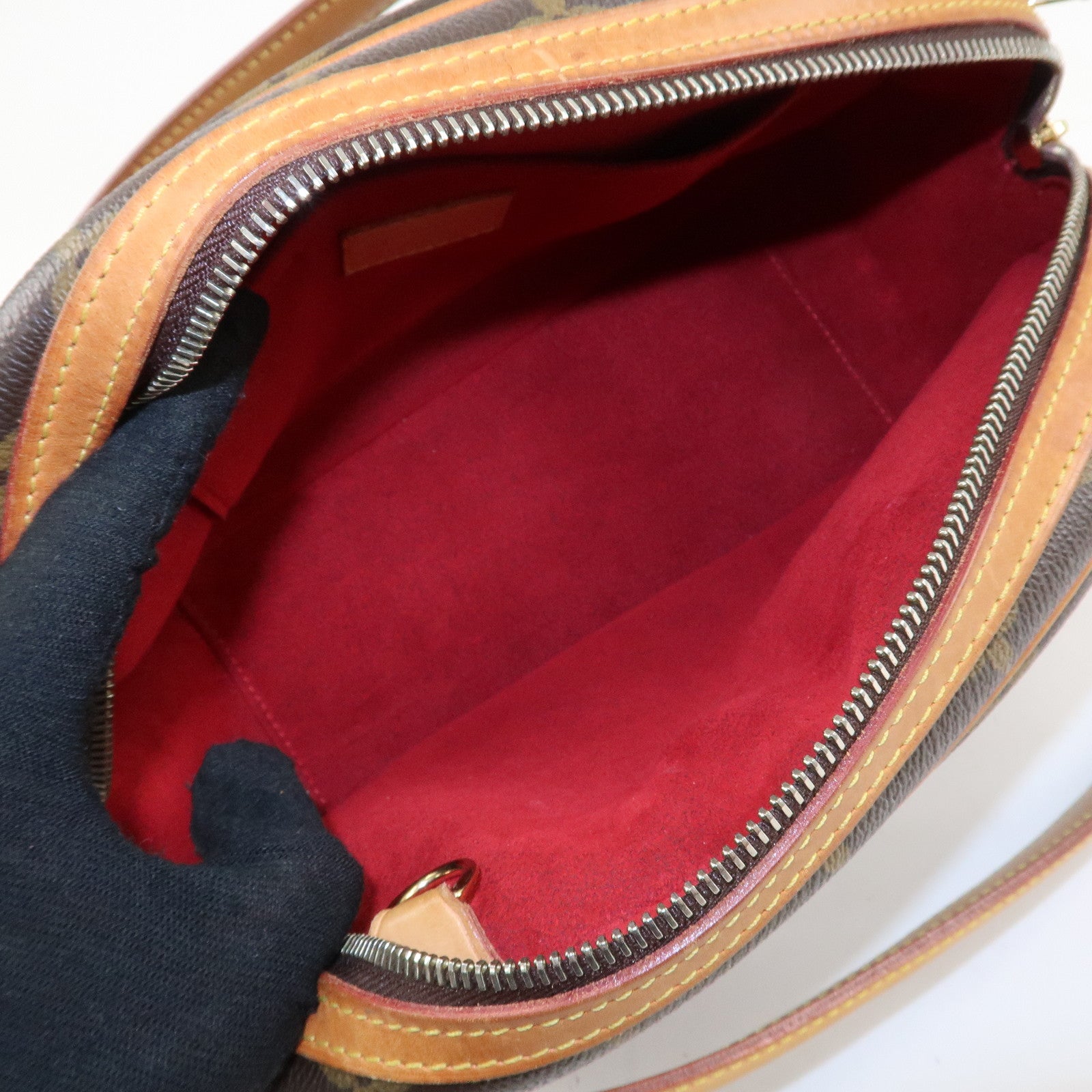 Louis Vuitton Monogram Canvas Clara Hand Bag Shoulder Bag M40057 Used