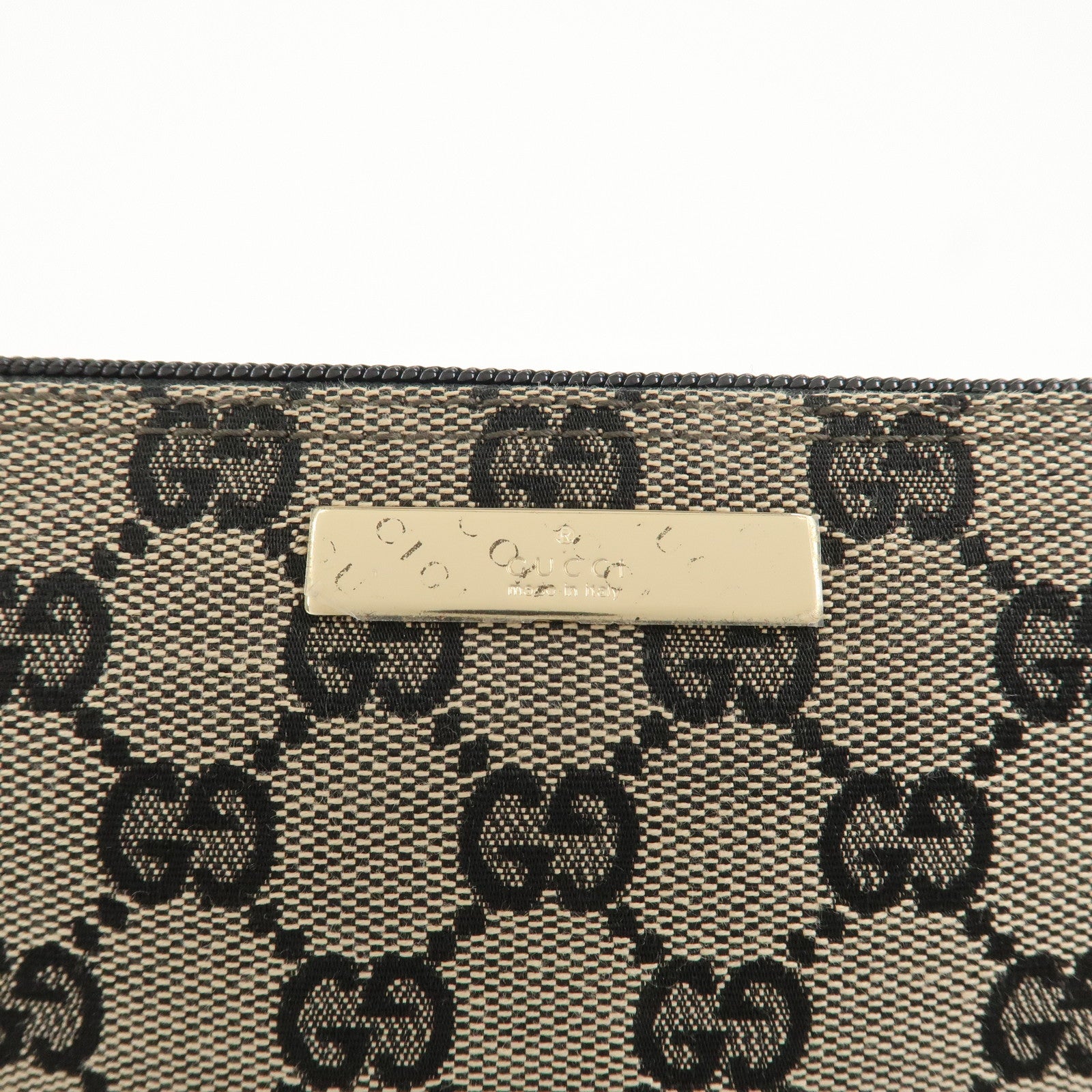 GUCCI GG Canvas Leather Accessory Pouch Hand Bag 039.1103