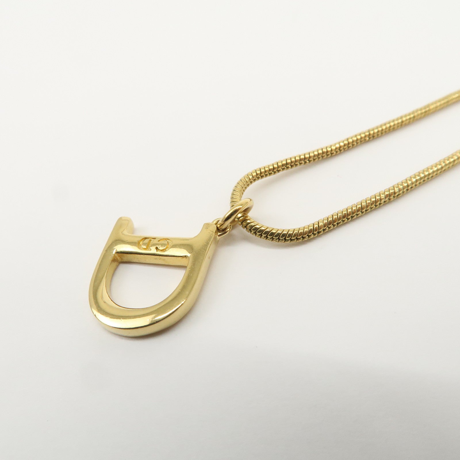 Christian Dior Logo Metal Initial D Alphabet Necklace Choker Gold