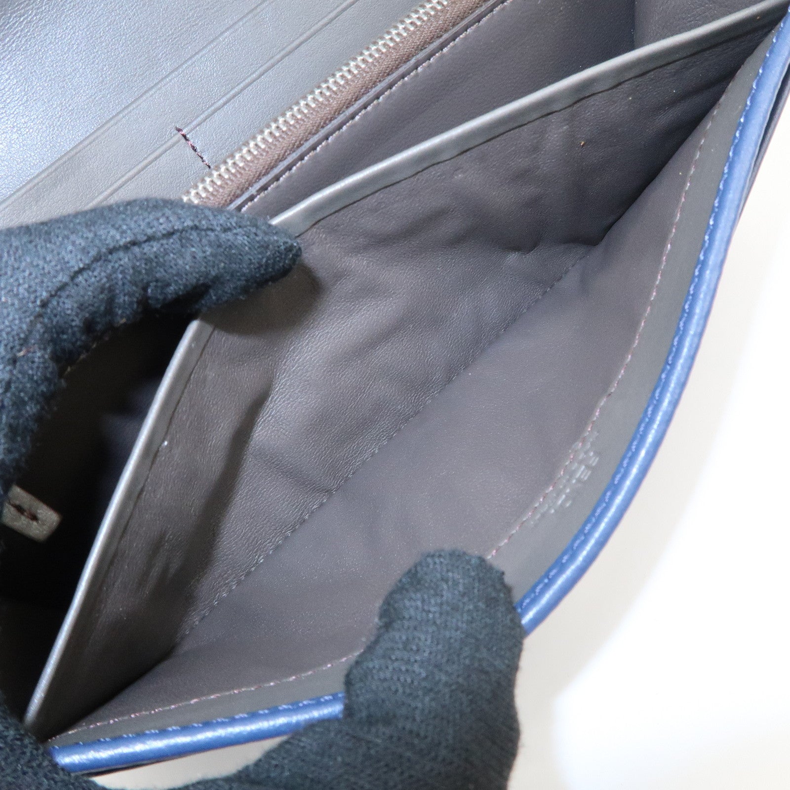 FENDI Peekaboo Leather Bi-fold Continental Wallet Long Wallet 8M0377 Used