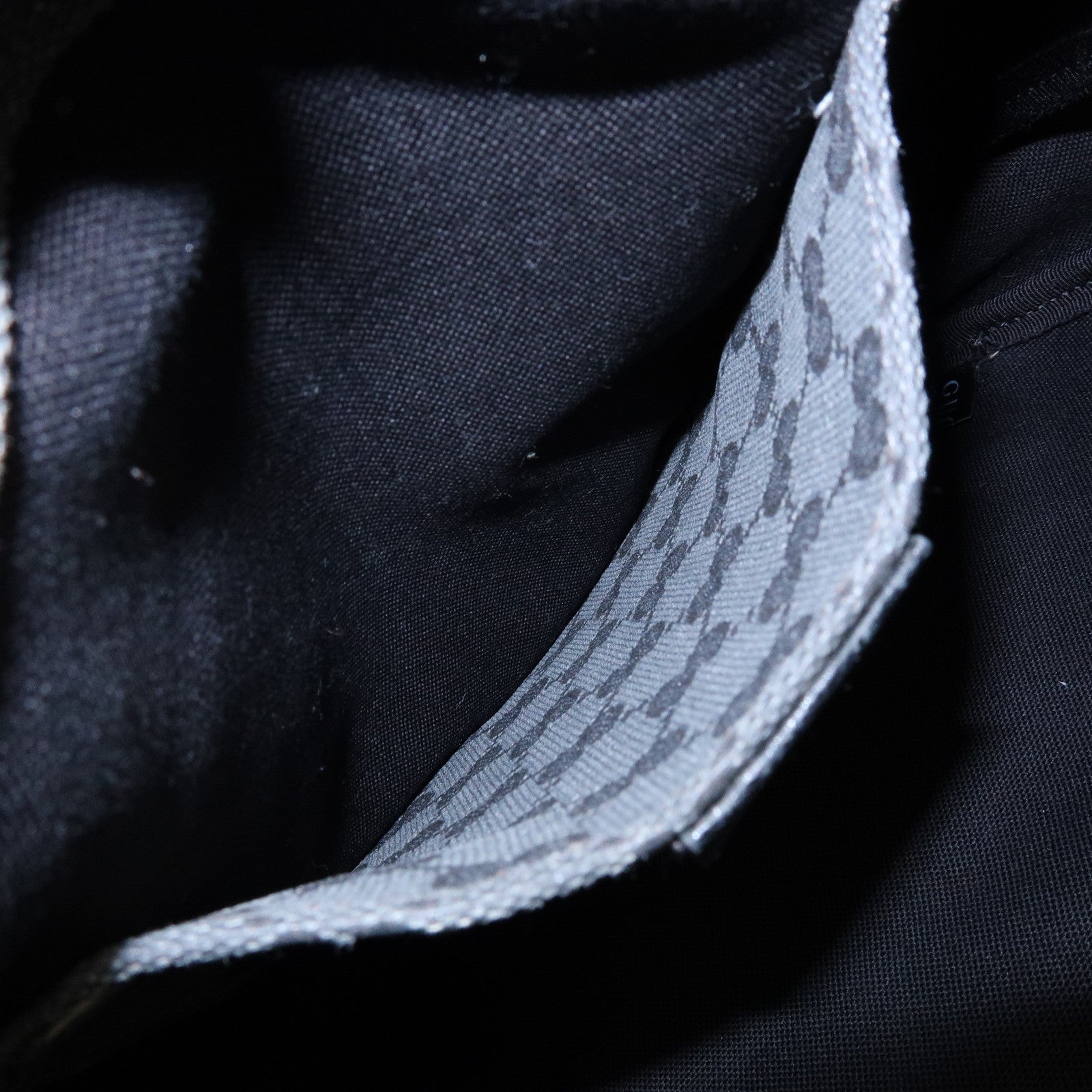 GUCCI Crest GG Canvas Leather Shoulder Bag Grey Black 223680