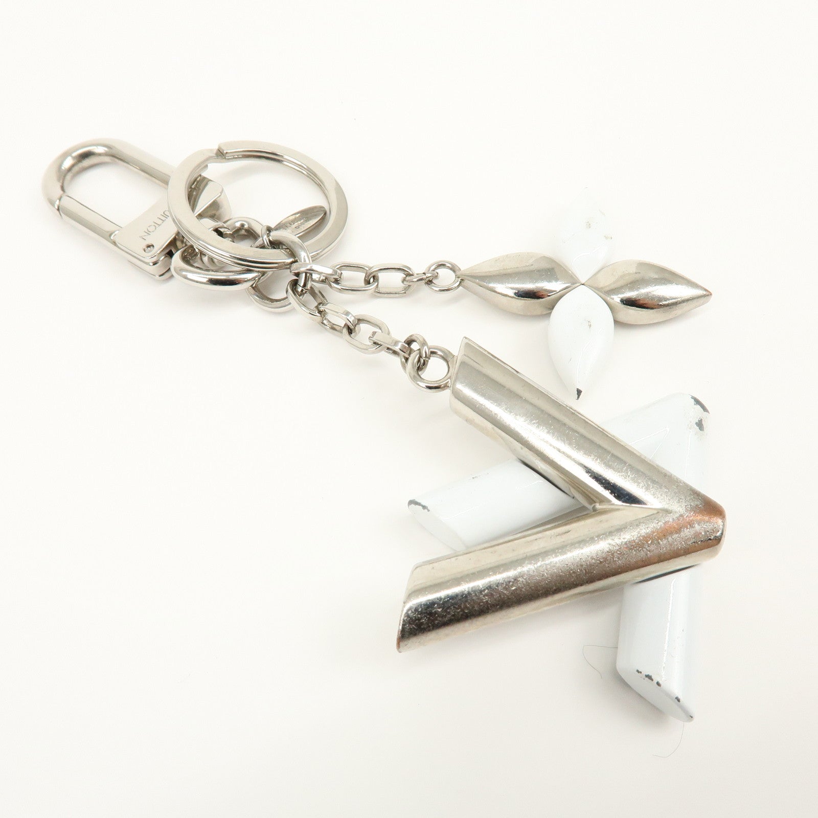 Louis Vuitton Twist Metal Bag Charm Key Holder Silver White M68010