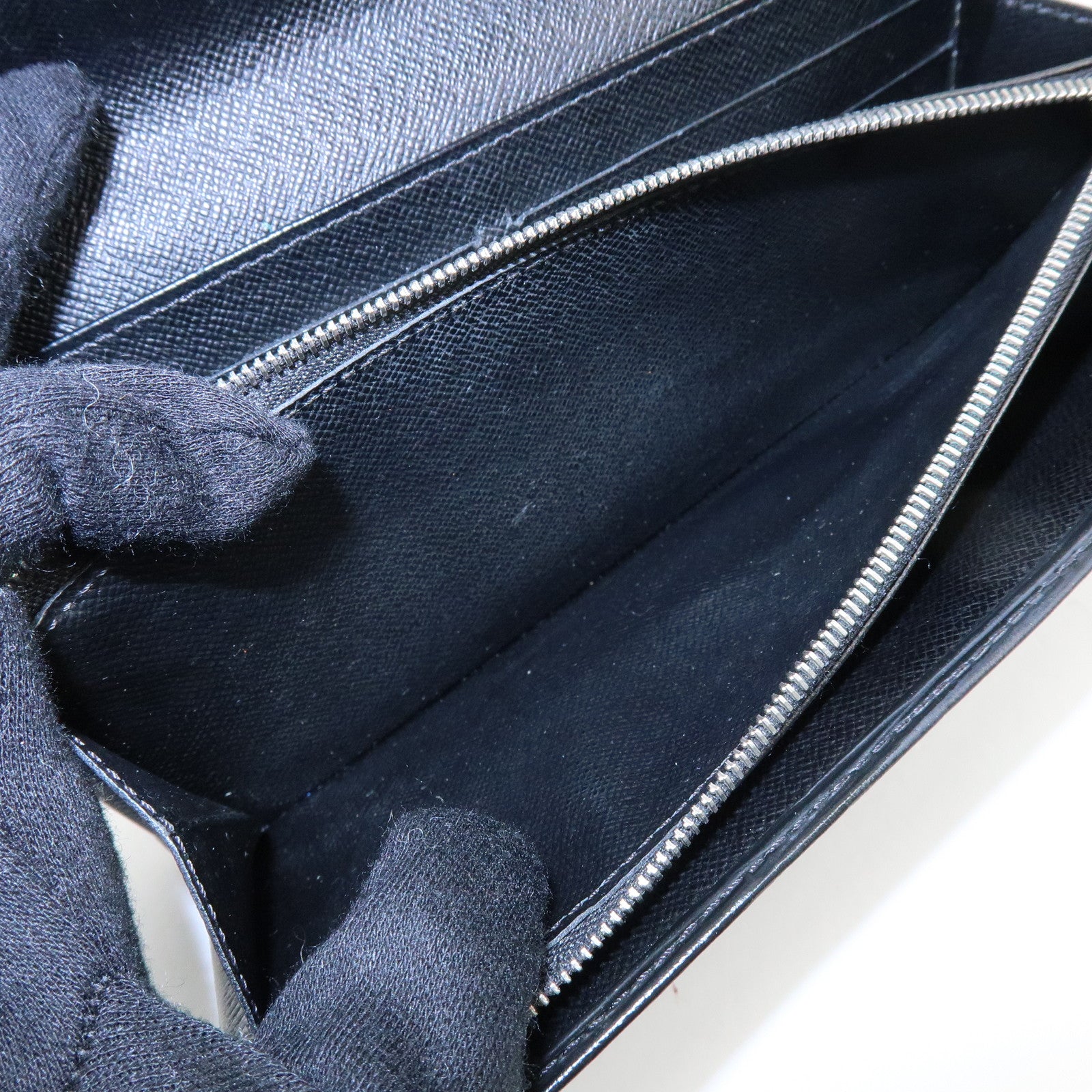 Louis Vuitton Epi Portefeuille Sarah Wallet Noir Black M63742