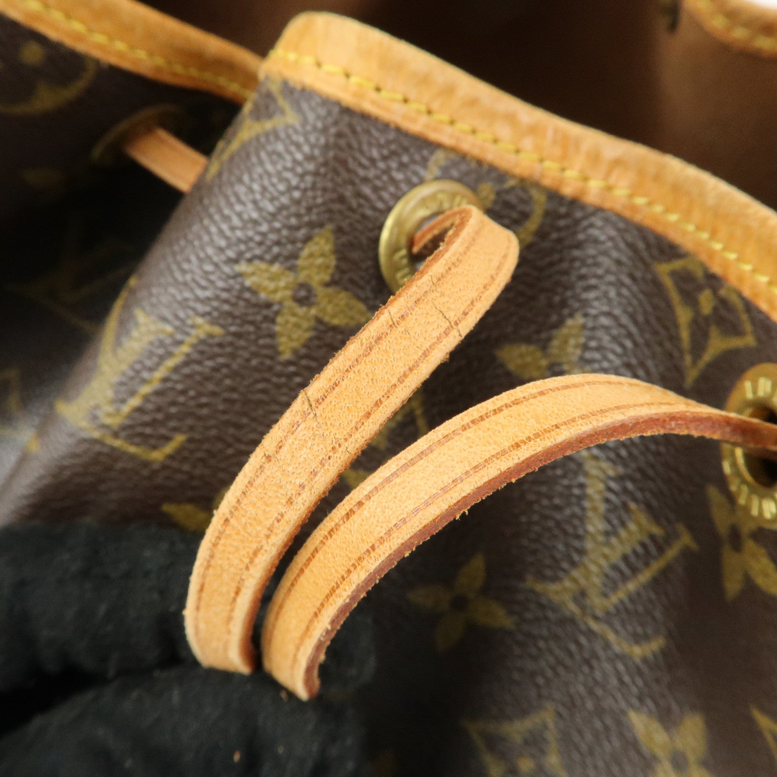 Louis Vuitton Monogram Canvas Leather Noe Shoulder Bag Brown M42224