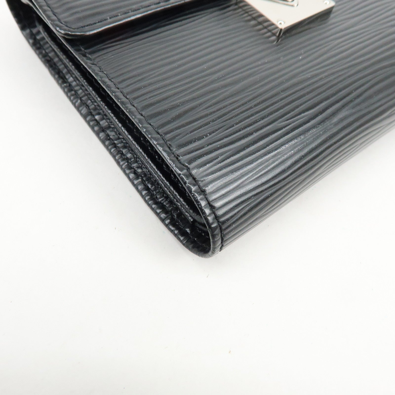 Louis Vuitton Epi Portefeuille Koala Compact Wallet Noir M58012