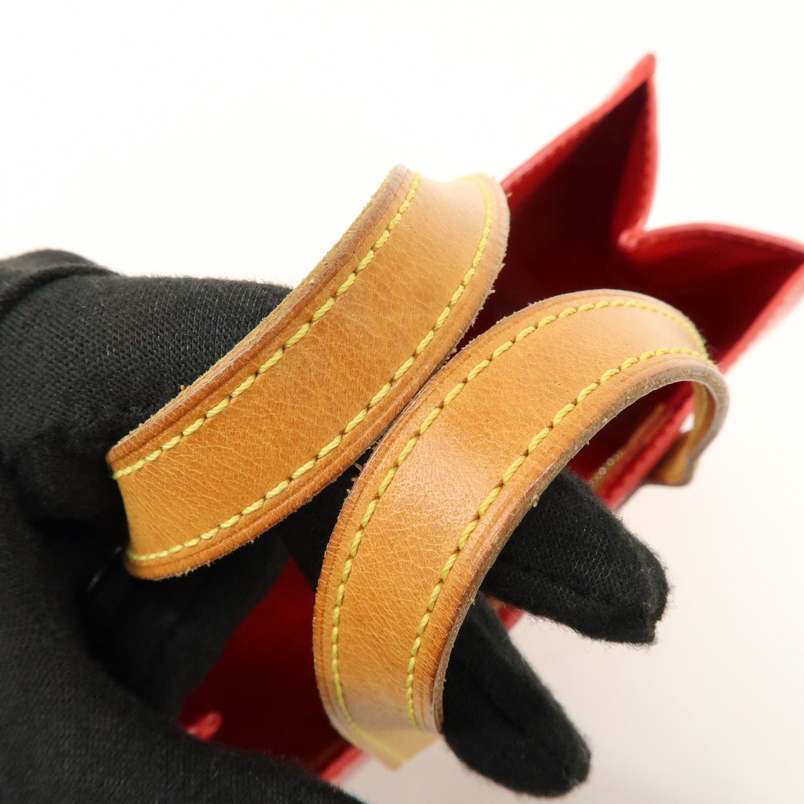 Louis Vuitton Monogram Vernis Lead PM Hand Bag Pomme d'Amour M91990