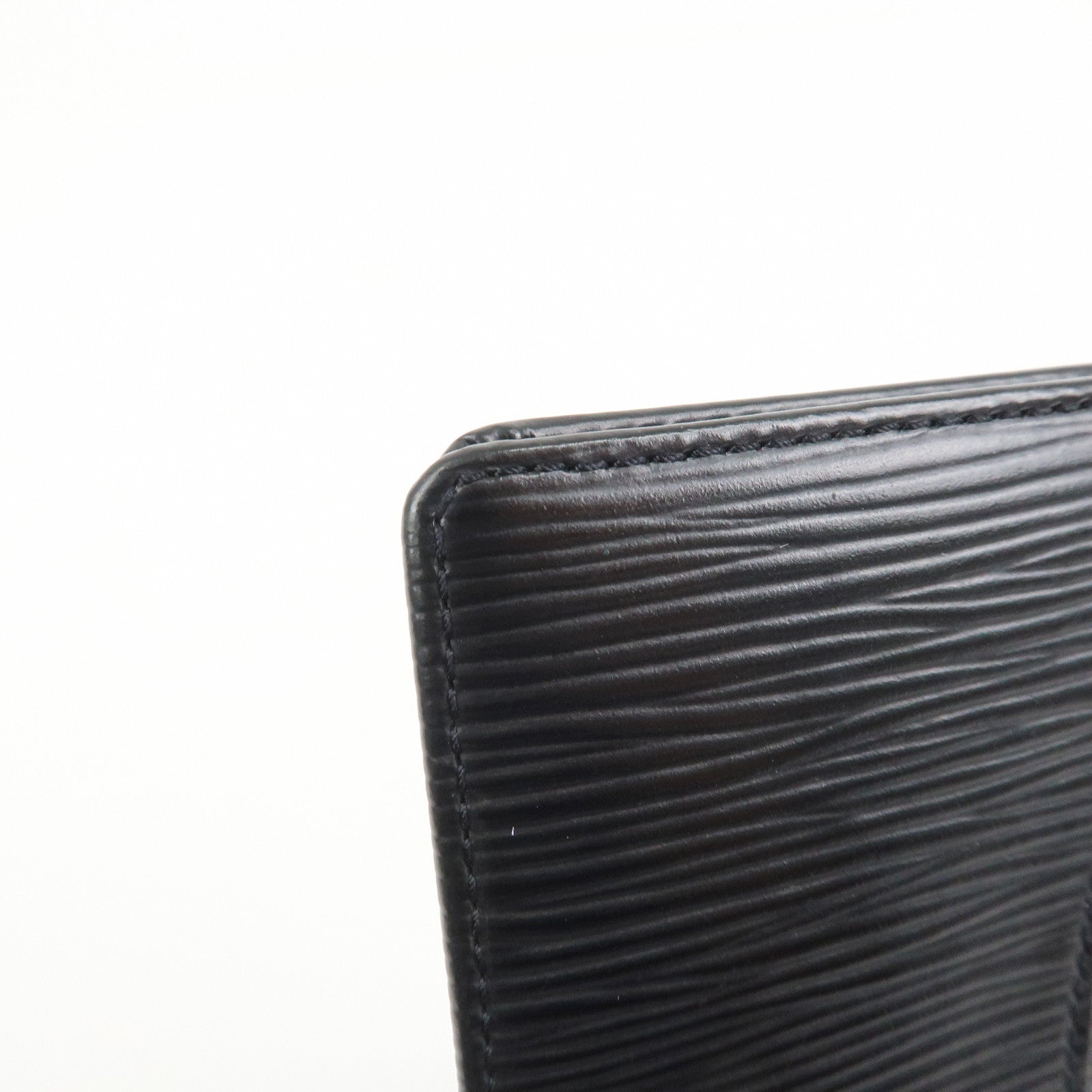 Louis Vuitton Epi Leather Organizer De Poche Card Case Noir N63582
