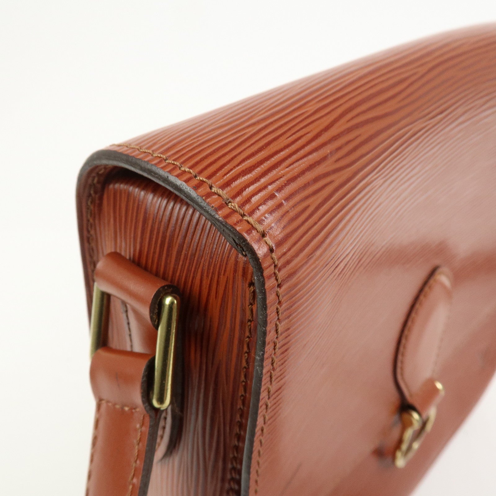 Louis Vuitton Epi Saint Cloud Shoulder Bag Kenya Brown M52193