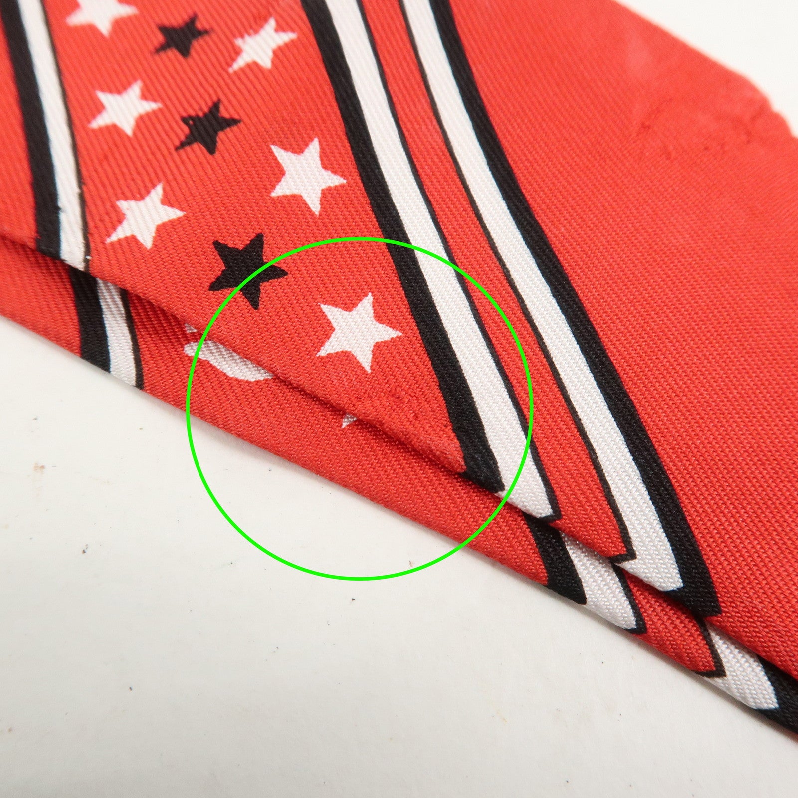 HERMES Twilly Silk 100% Scarf LES LEOPARDS Red Black White