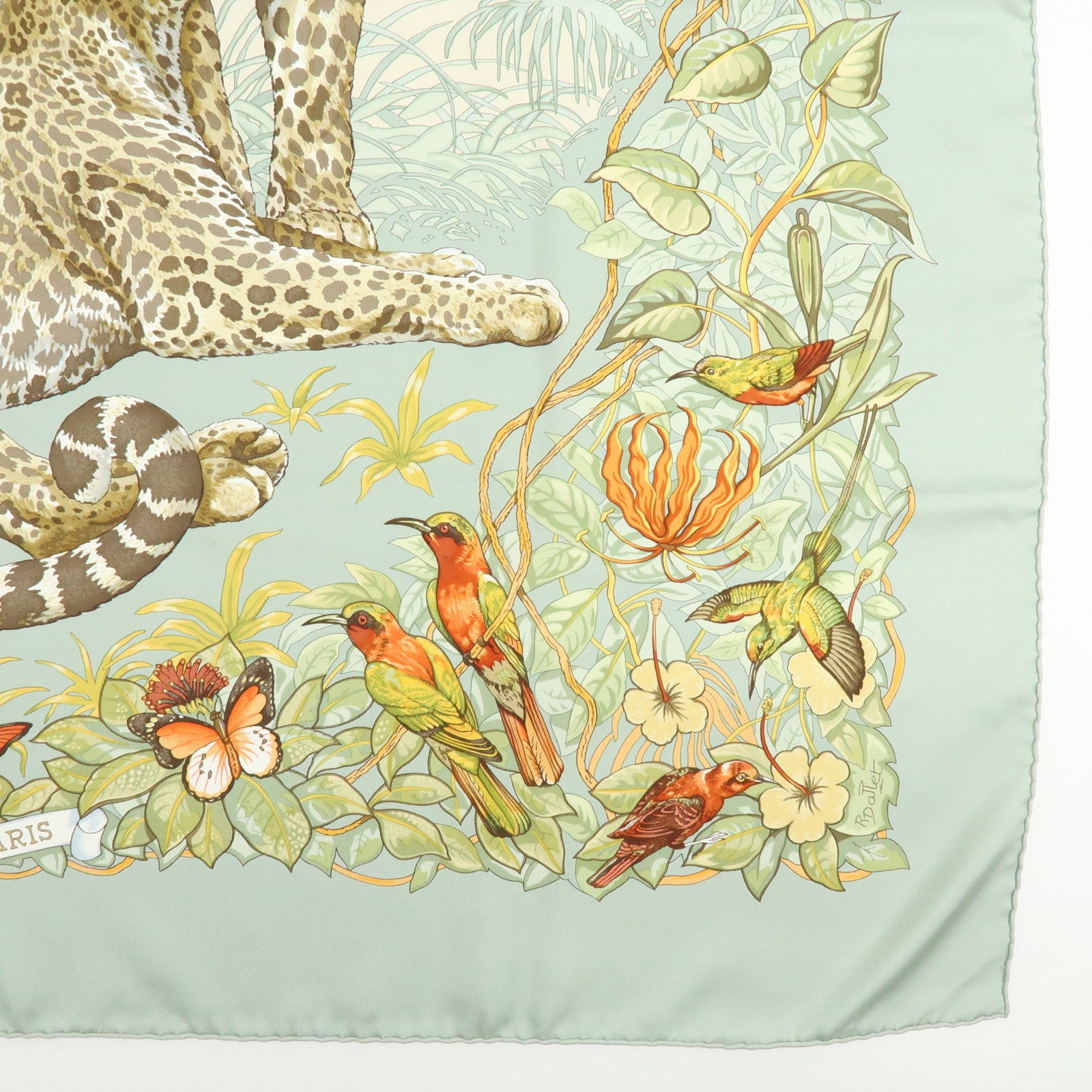 HERMES Carre 90 Silk 100% Scarf JUNGLE LOVE Light Green Ivory